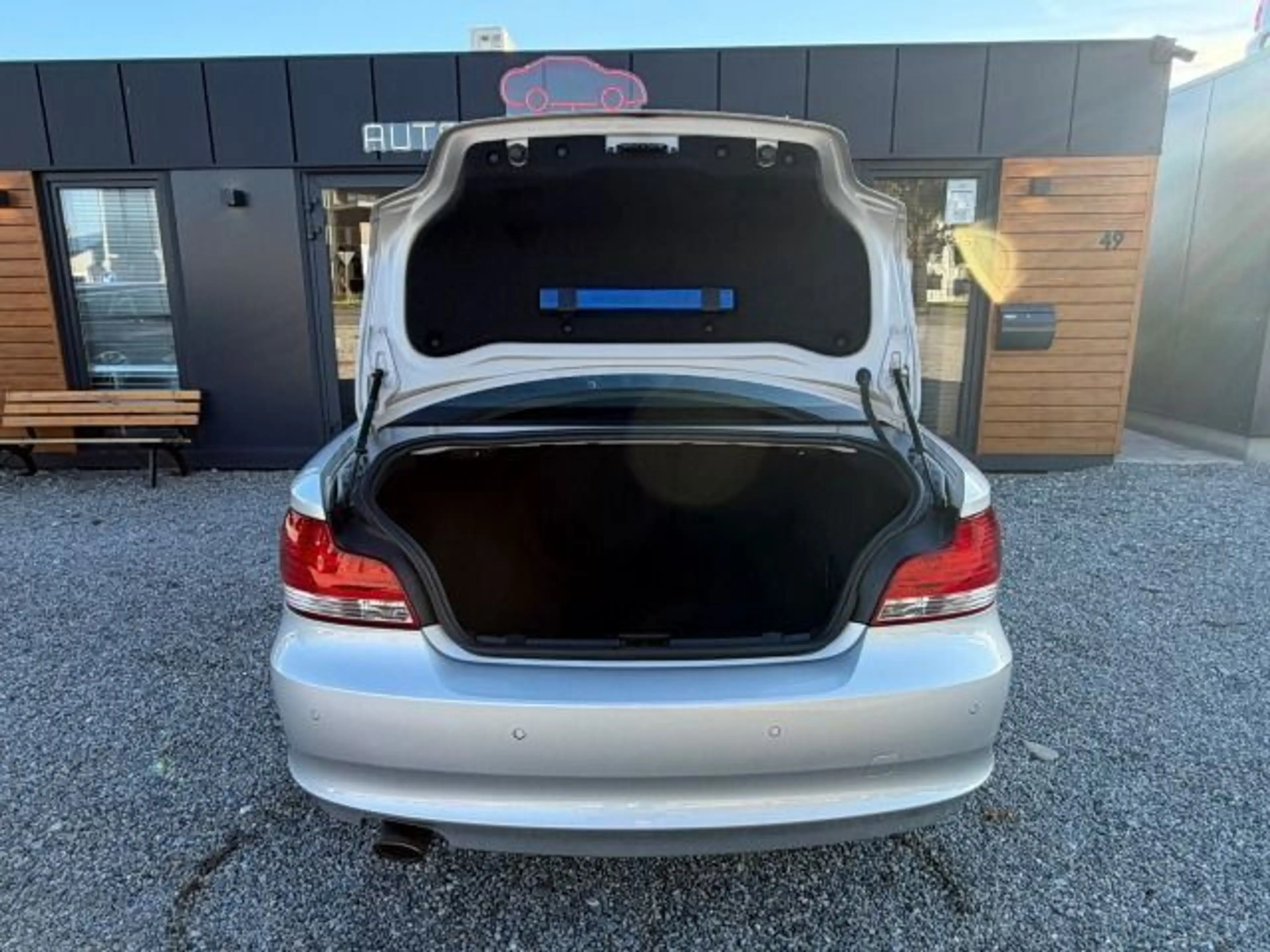 BMW 120 BMW 120D Coupe TÜV NEU 1.HAND PDC VOLL SERV. — photo 4