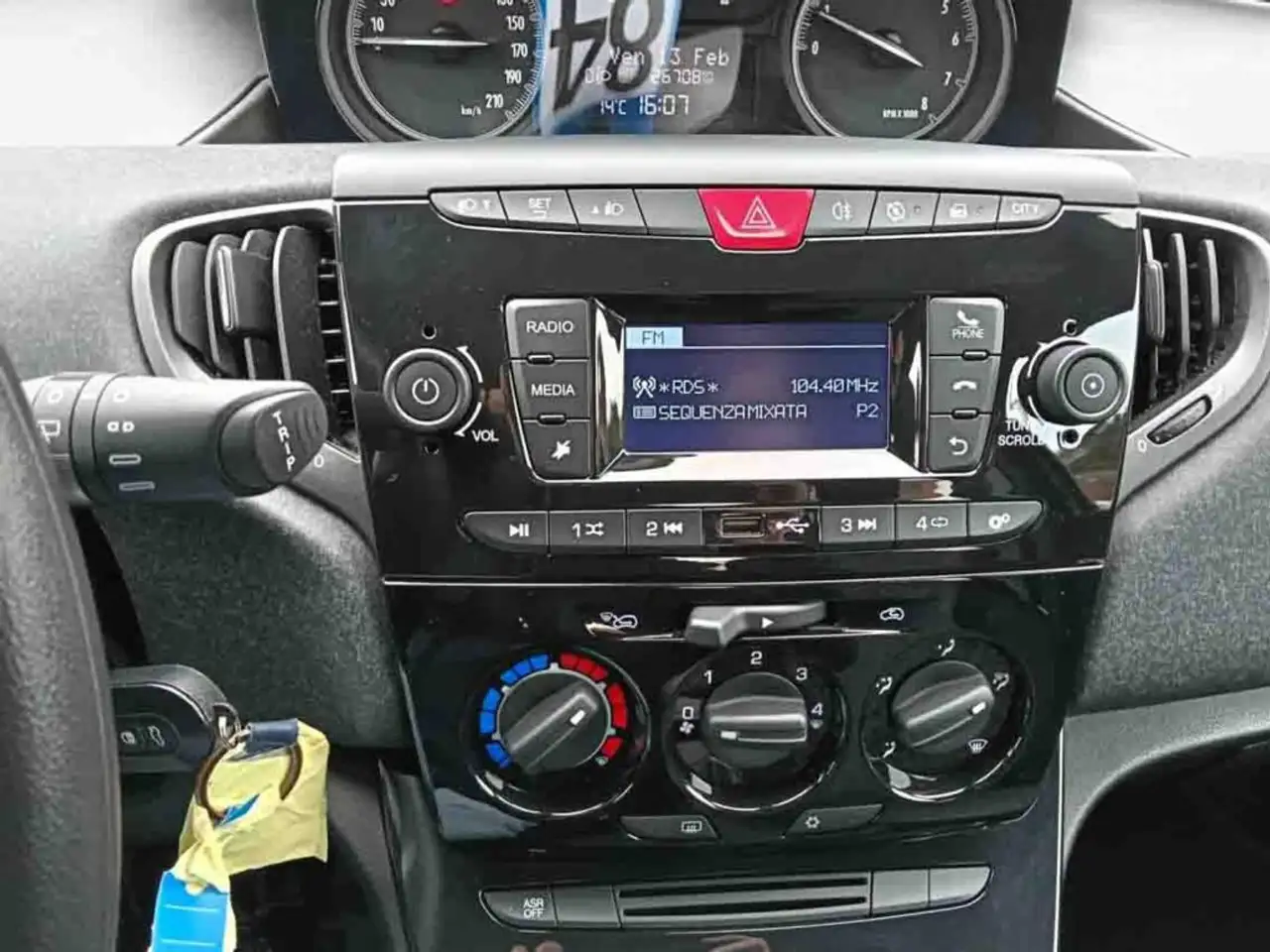 Lancia Ypsilon 1.0 FireFly 5 porte S&S Hybrid Silver 17