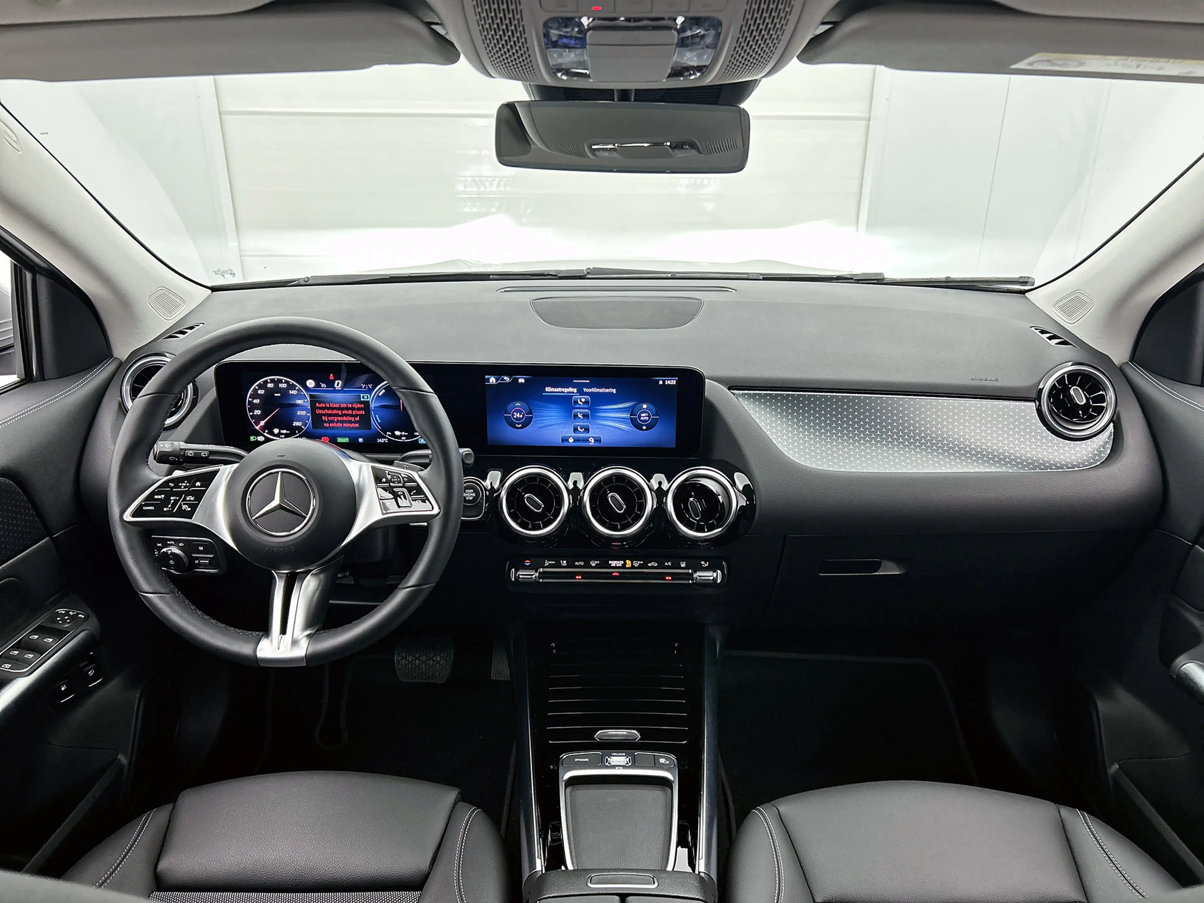 Mercedes-Benz GLA 250 e Business Line | Stoelverwarming | Elektrische Ac — photo 4