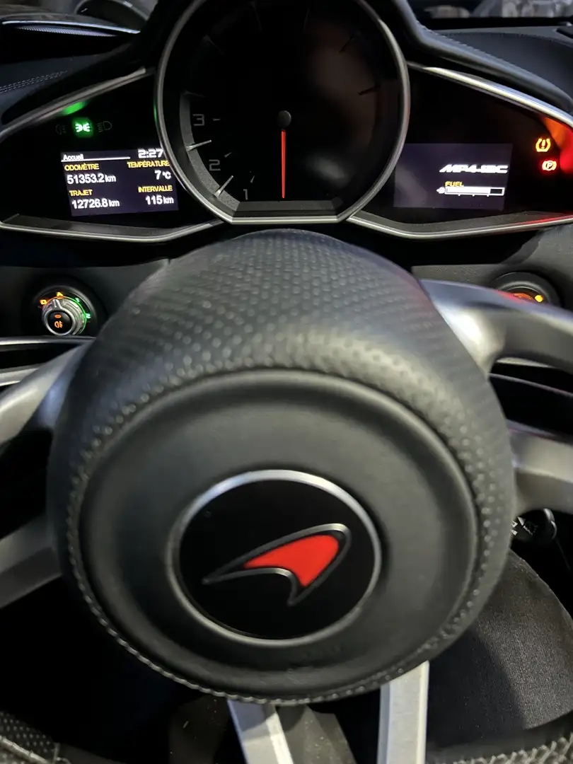 McLaren MP4-12C Grau - 2