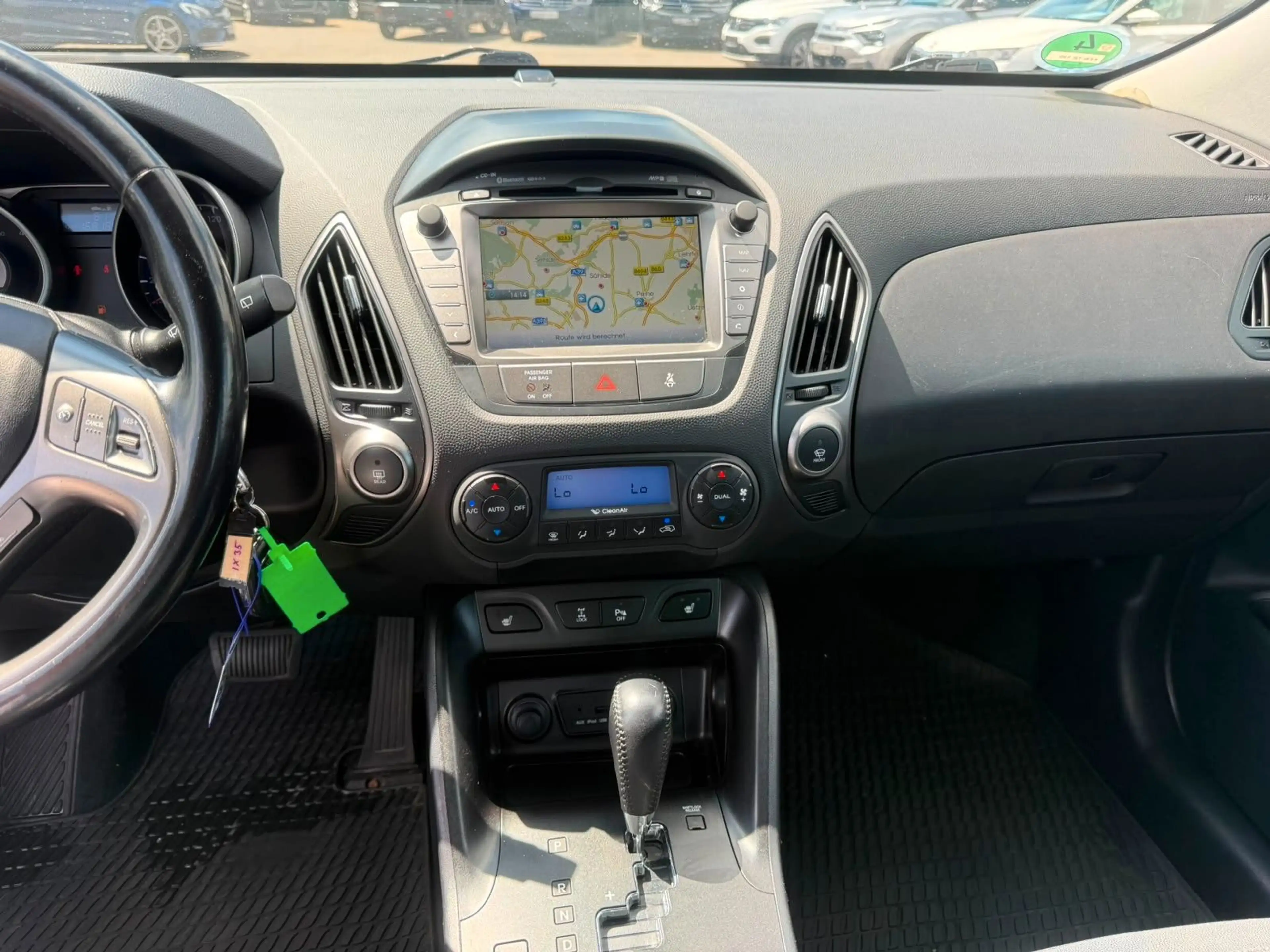 Hyundai iX35 Style/GO AWD AUTOMATIK*XENON*NAV*SHZ*CAM — photo 15