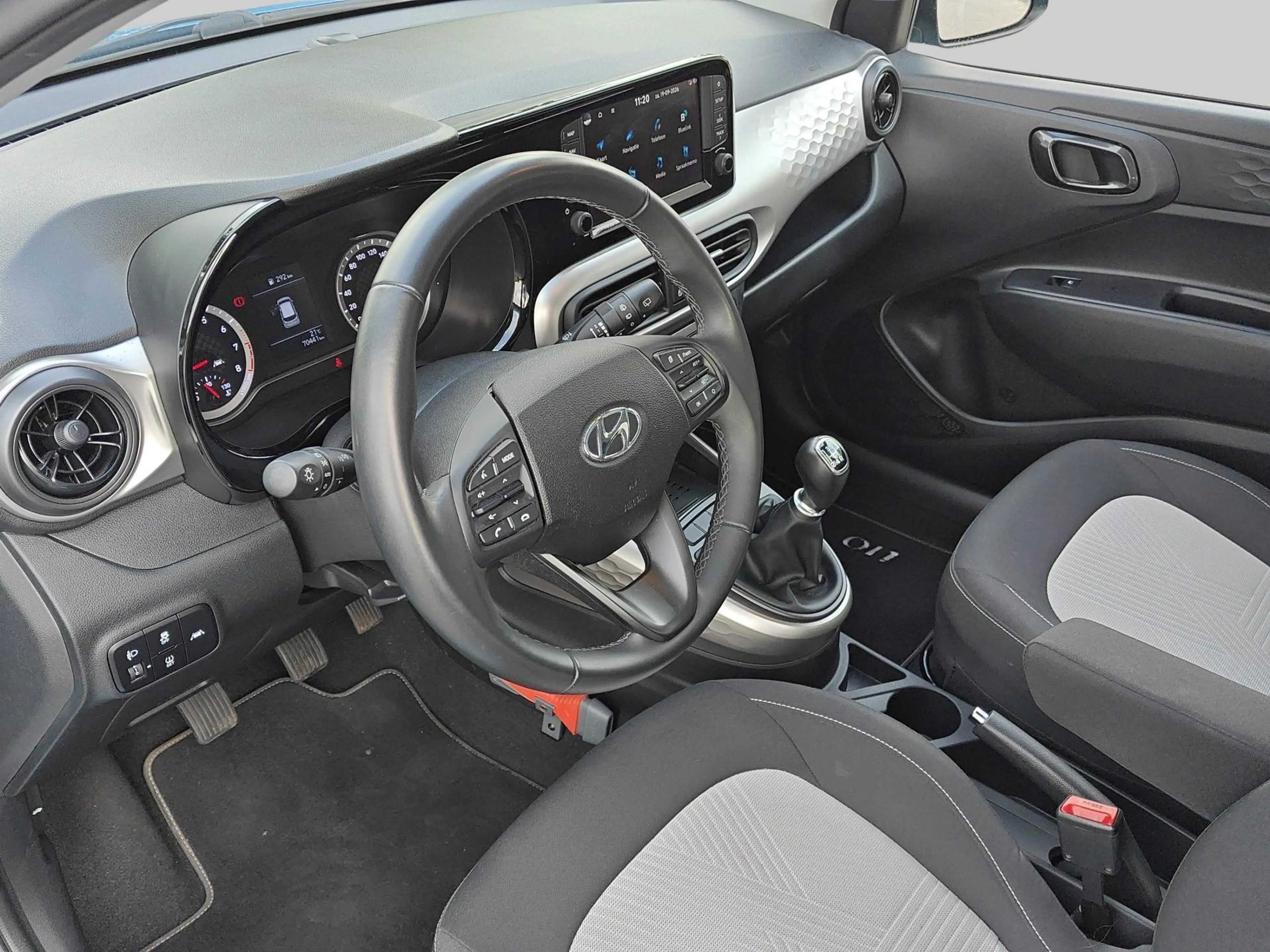 Hyundai i10 1.0 Premium | Achteruitrijcamera | Apple Carplay/A — photo 4