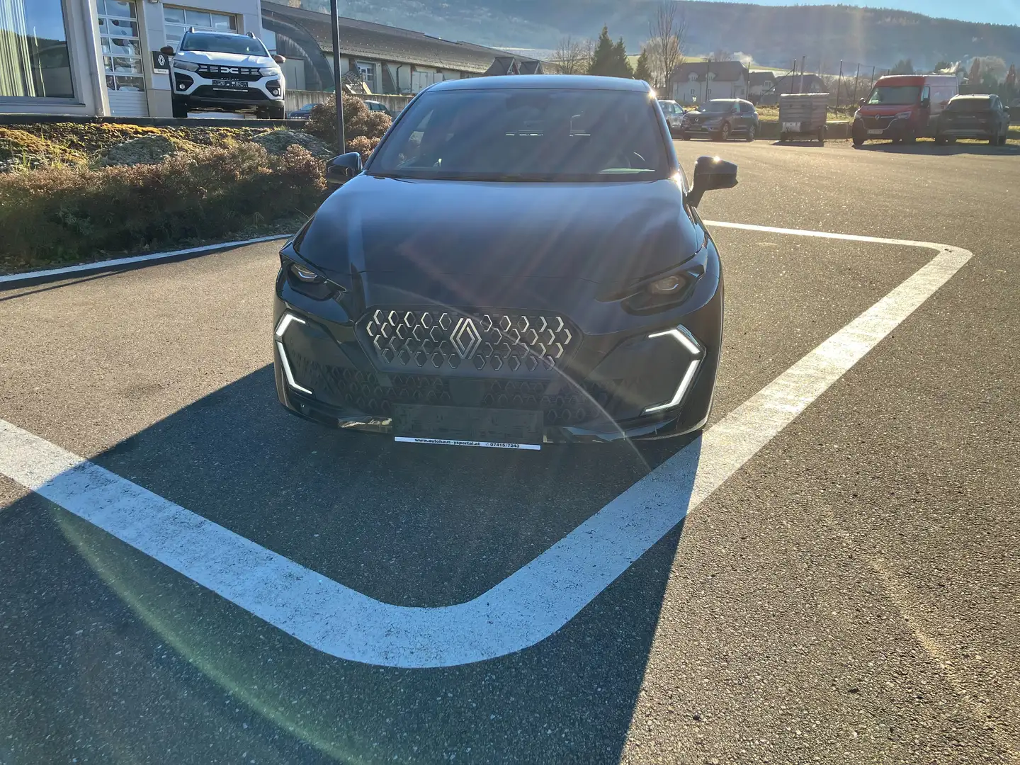 Renault Clio Full Hybrid E-Tech 160 Schwarz - 2