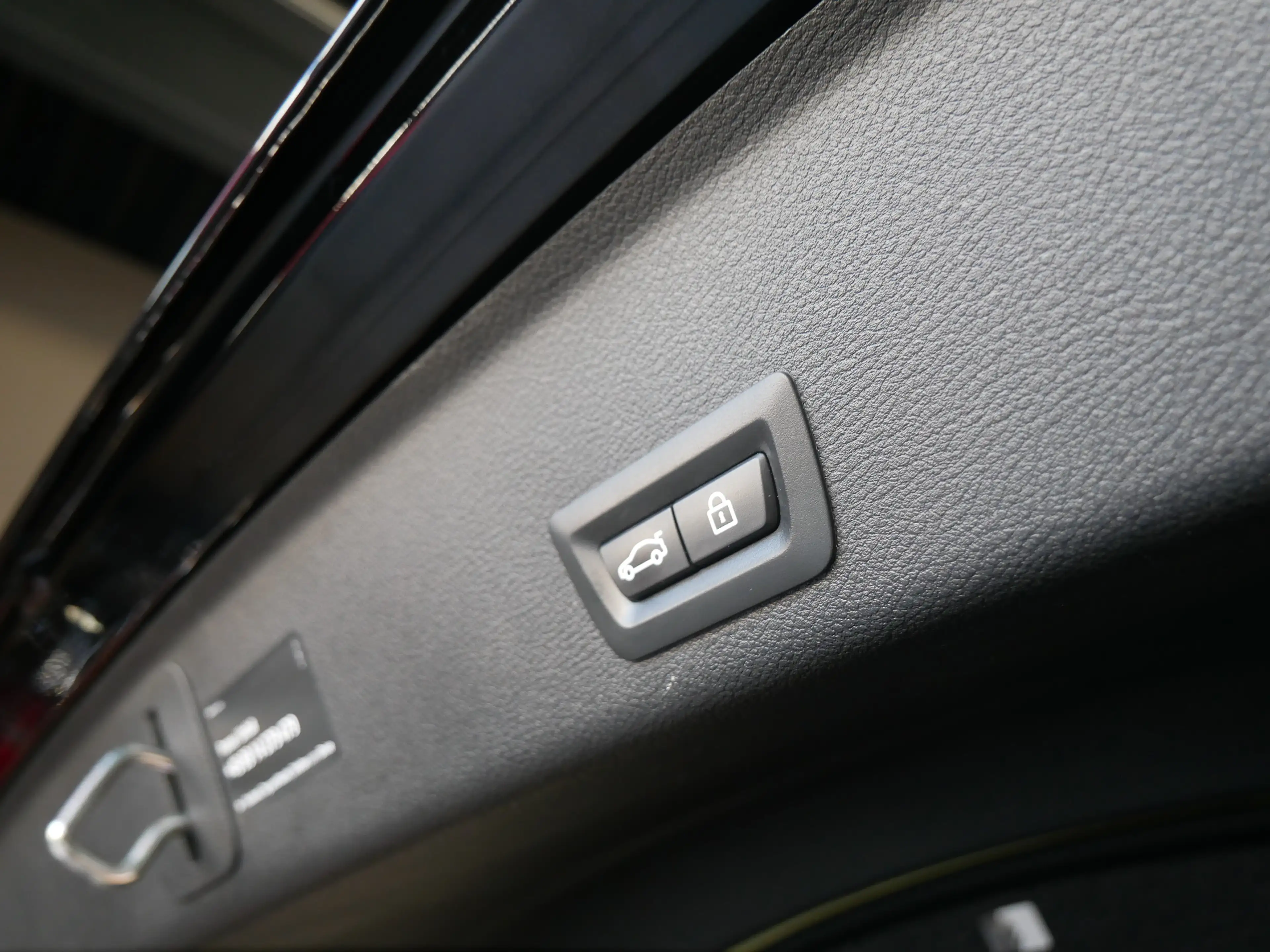 BMW X4 xDrive 20 d M Sportpaket AHK Voll — photo 10