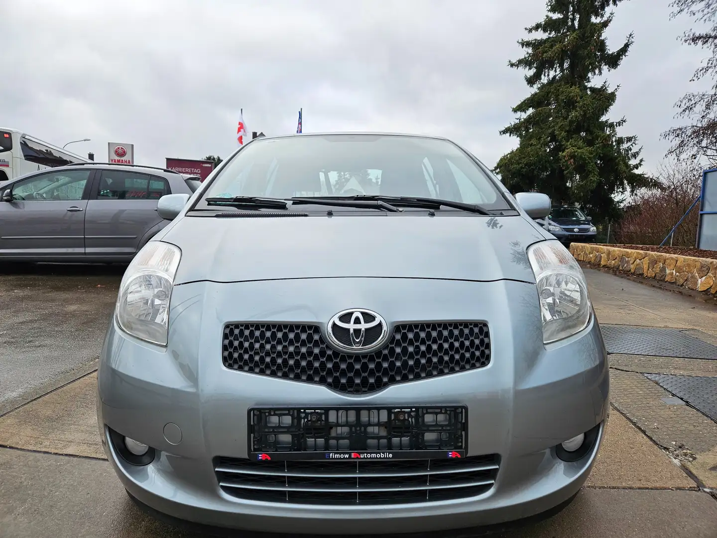 Toyota Yaris Sol !!!1 HAND!!! Gris - 2