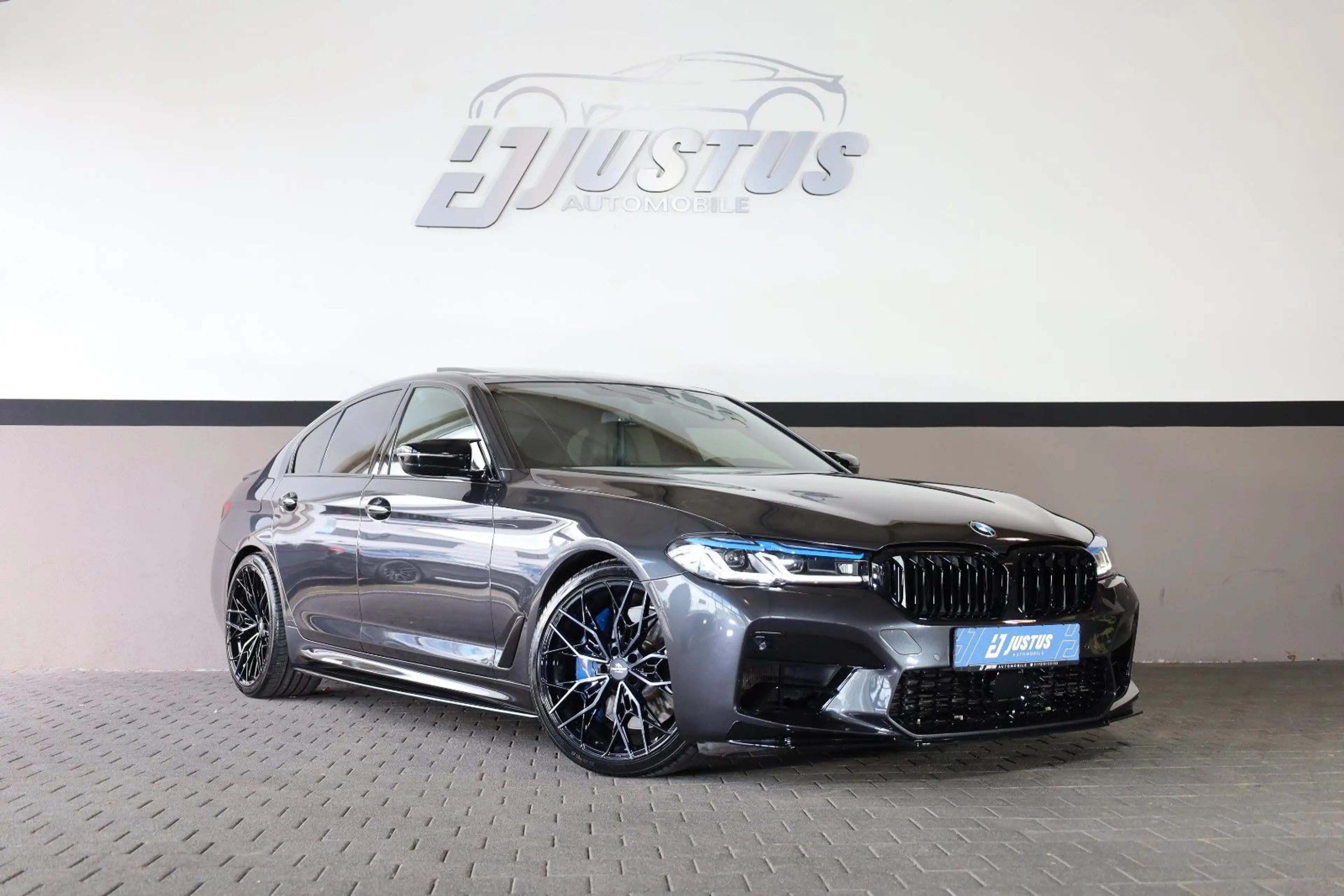 BMW 550 i xDrive/SHZ/HK/SBD/APPLE/WIFI/LASER/R20