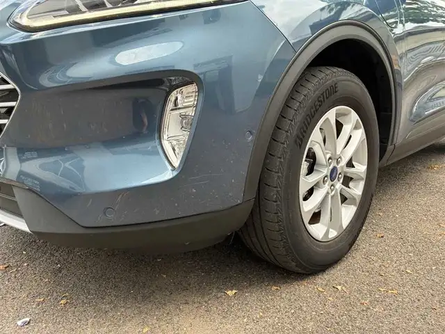 Ford Kuga view 21