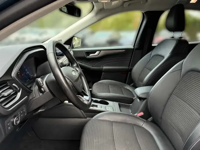 Ford Kuga view 9