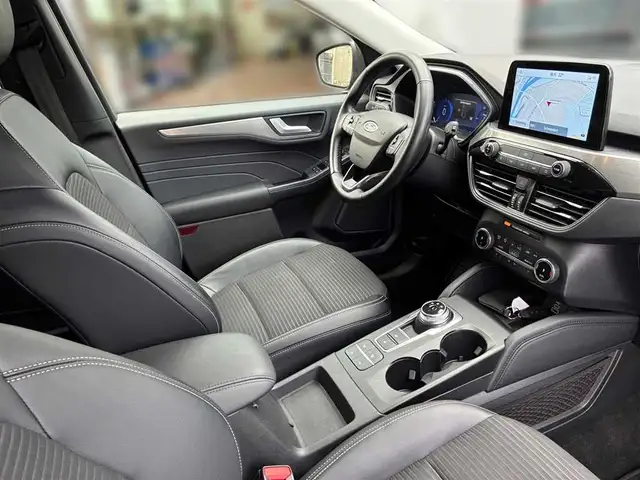 Ford Kuga view 17