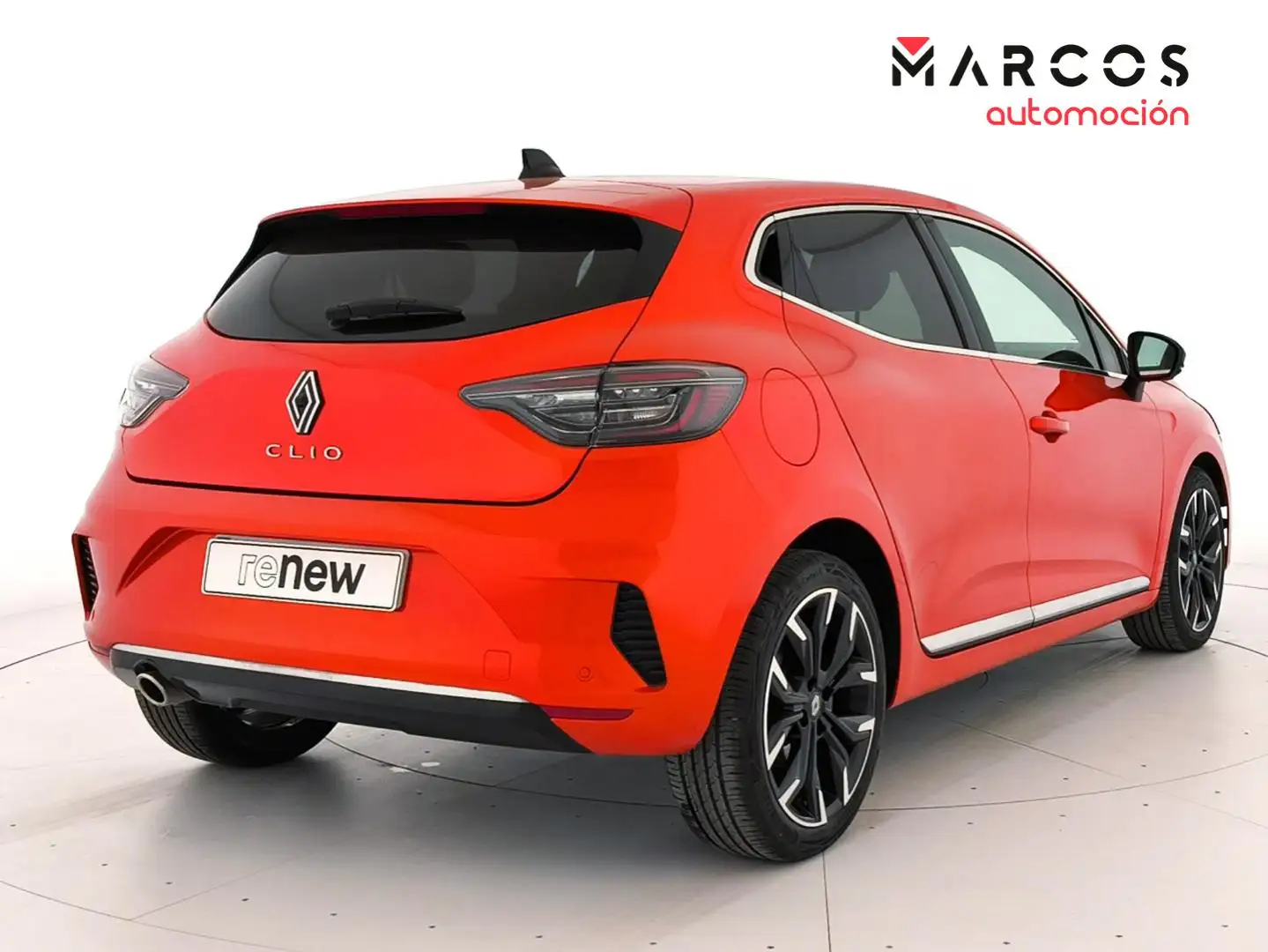 Renault Clio TCe Techno 67kW Oranj - 2