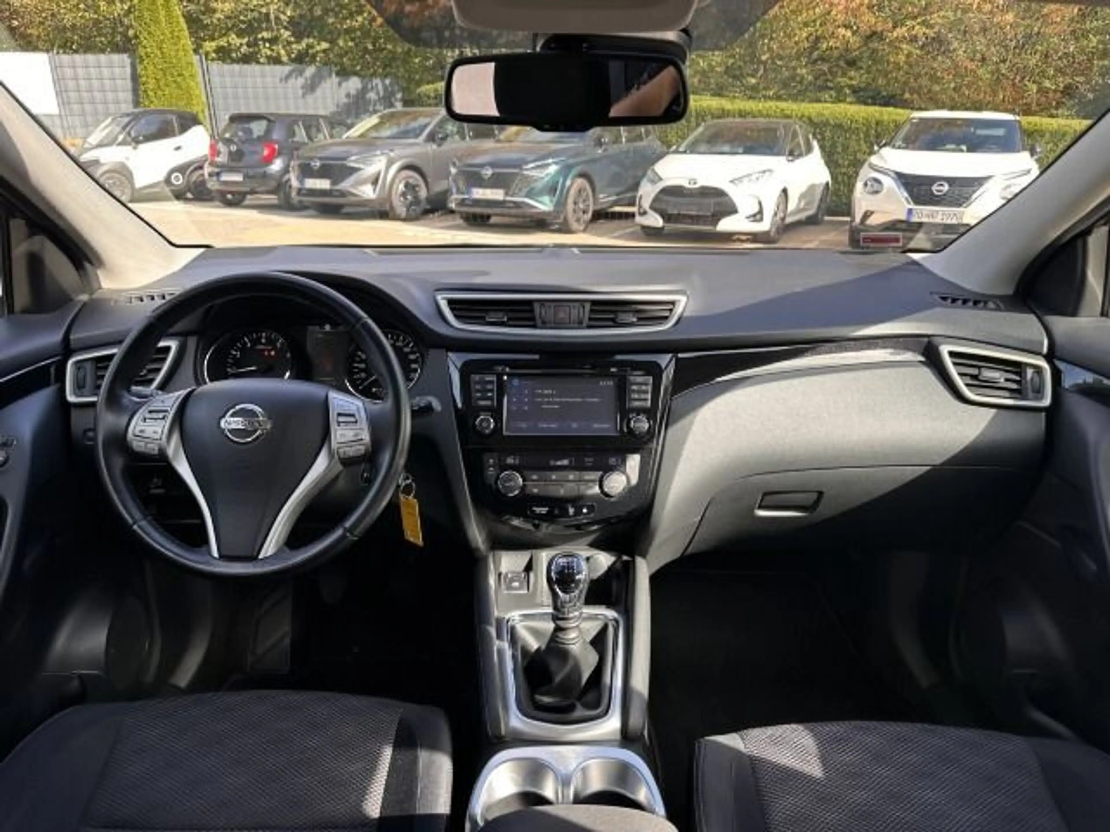 Nissan Qashqai 1.2 DIG-T Acenta Navi Kamera SH 19" 1.H — photo 14