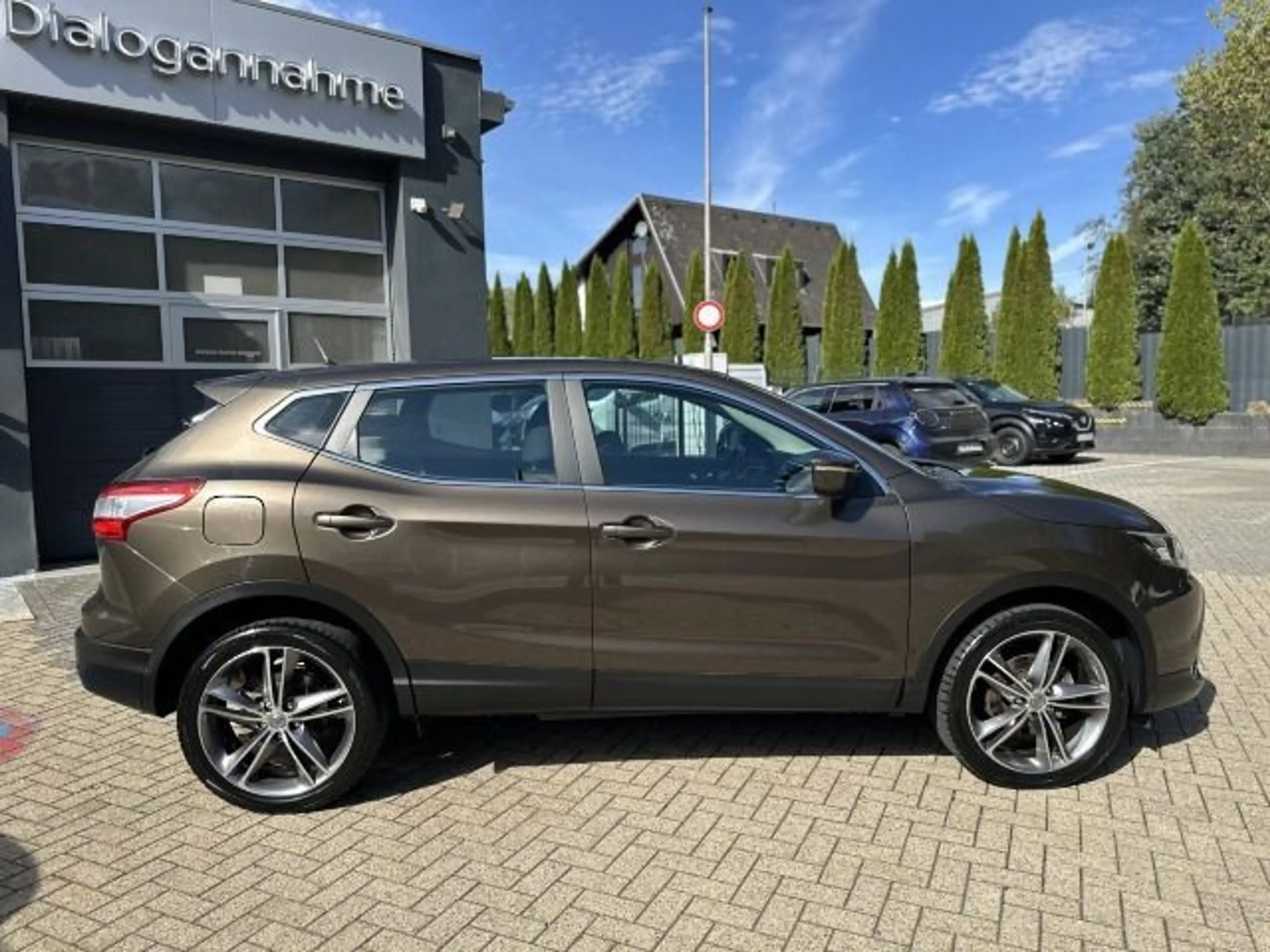 Nissan Qashqai 1.2 DIG-T Acenta Navi Kamera SH 19" 1.H — photo 11