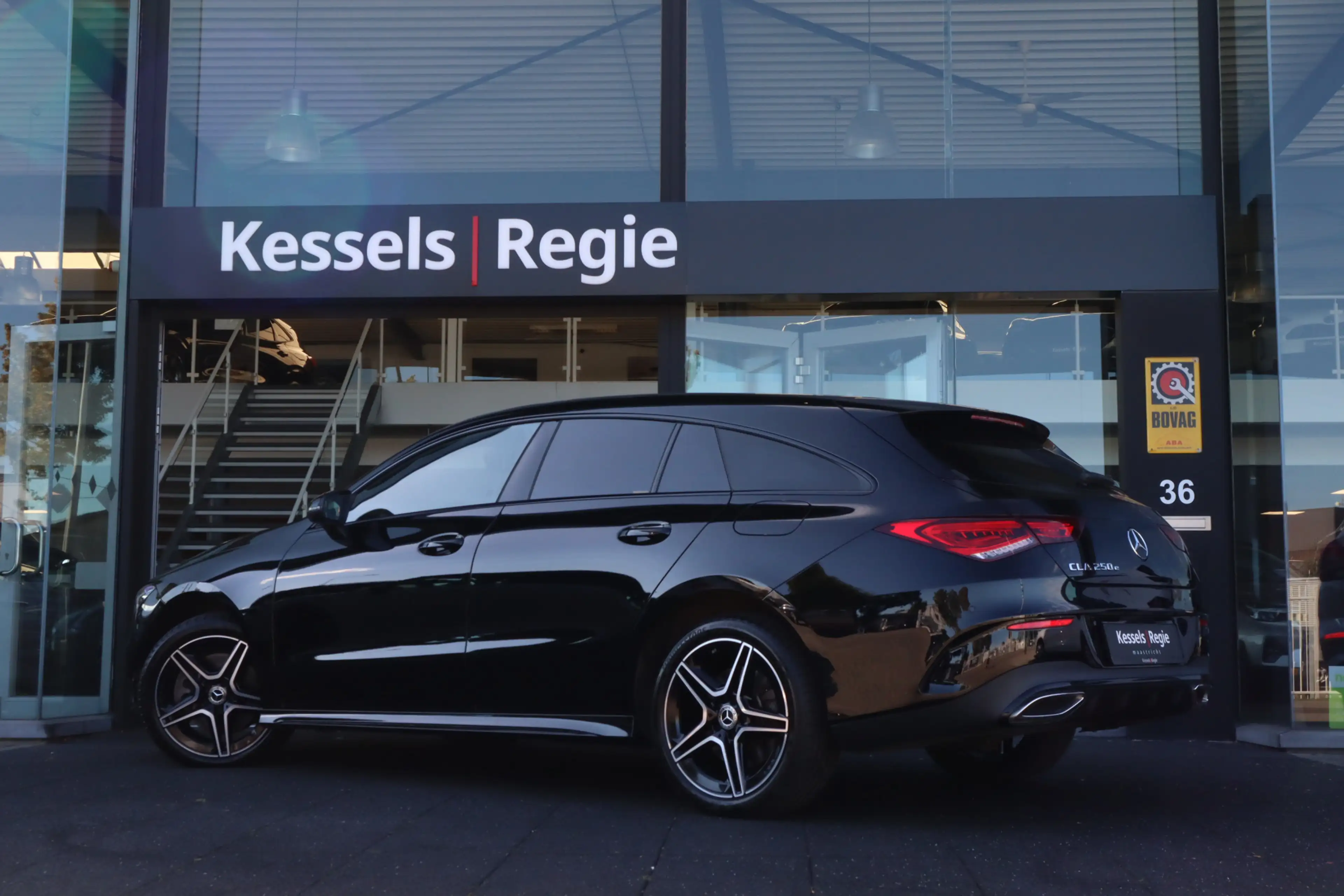 Mercedes-Benz CLA 250 Shooting Brake e AMG Night | Ambient | Multibeam | — photo 26