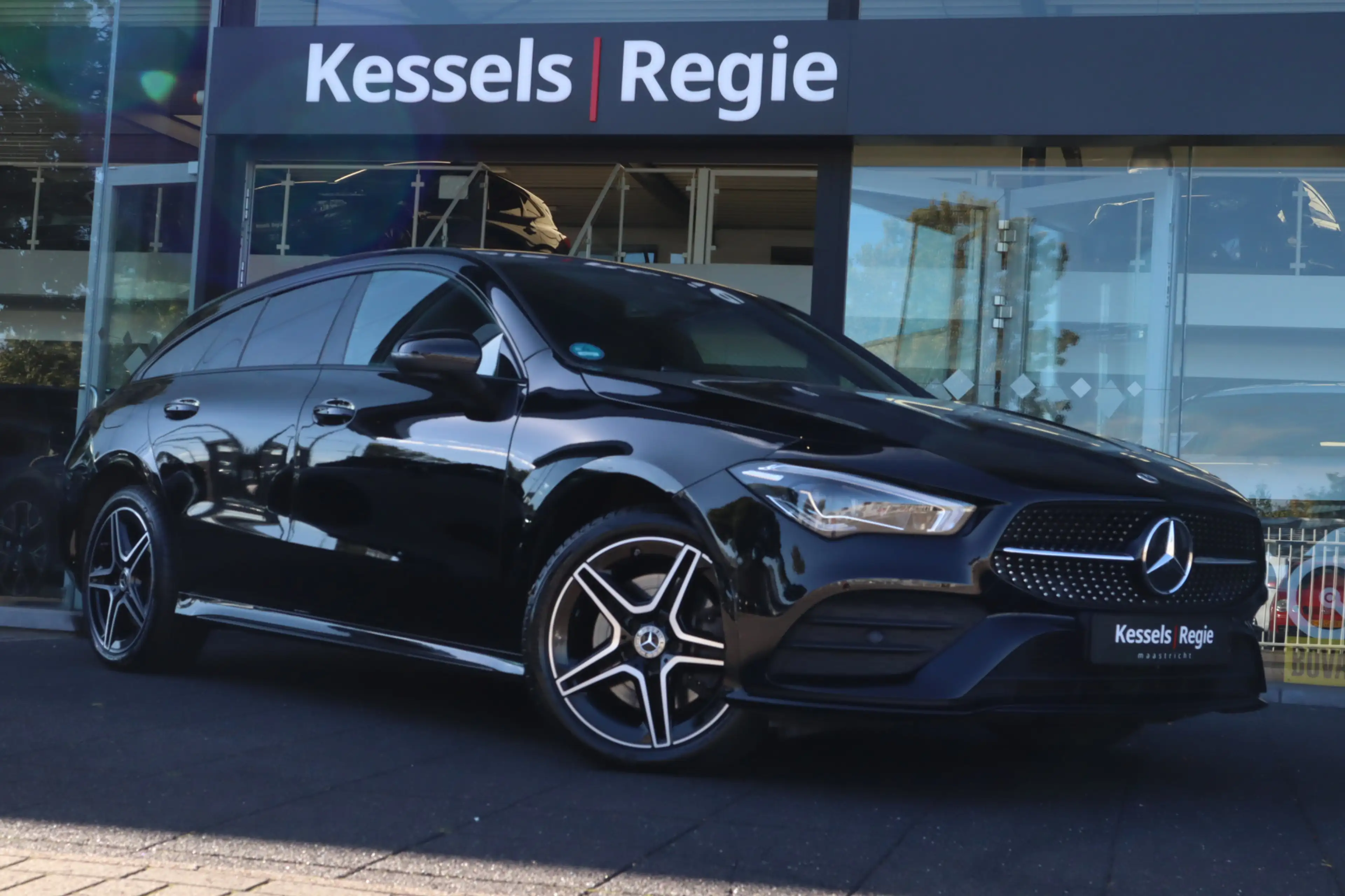 Mercedes-Benz CLA 250 Shooting Brake e AMG Night | Ambient | Multibeam |
