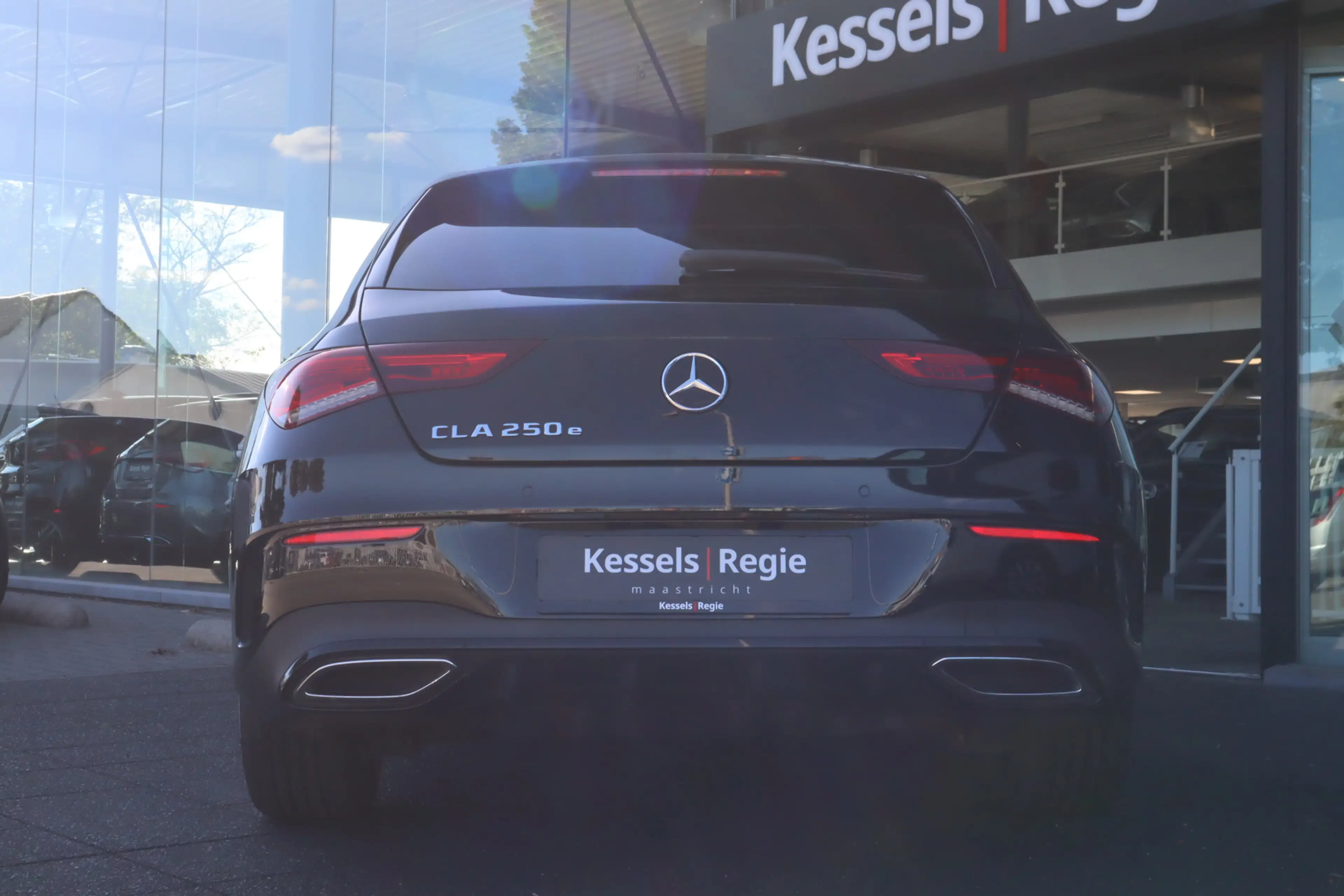Mercedes-Benz CLA 250 Shooting Brake e AMG Night | Ambient | Multibeam | — photo 28