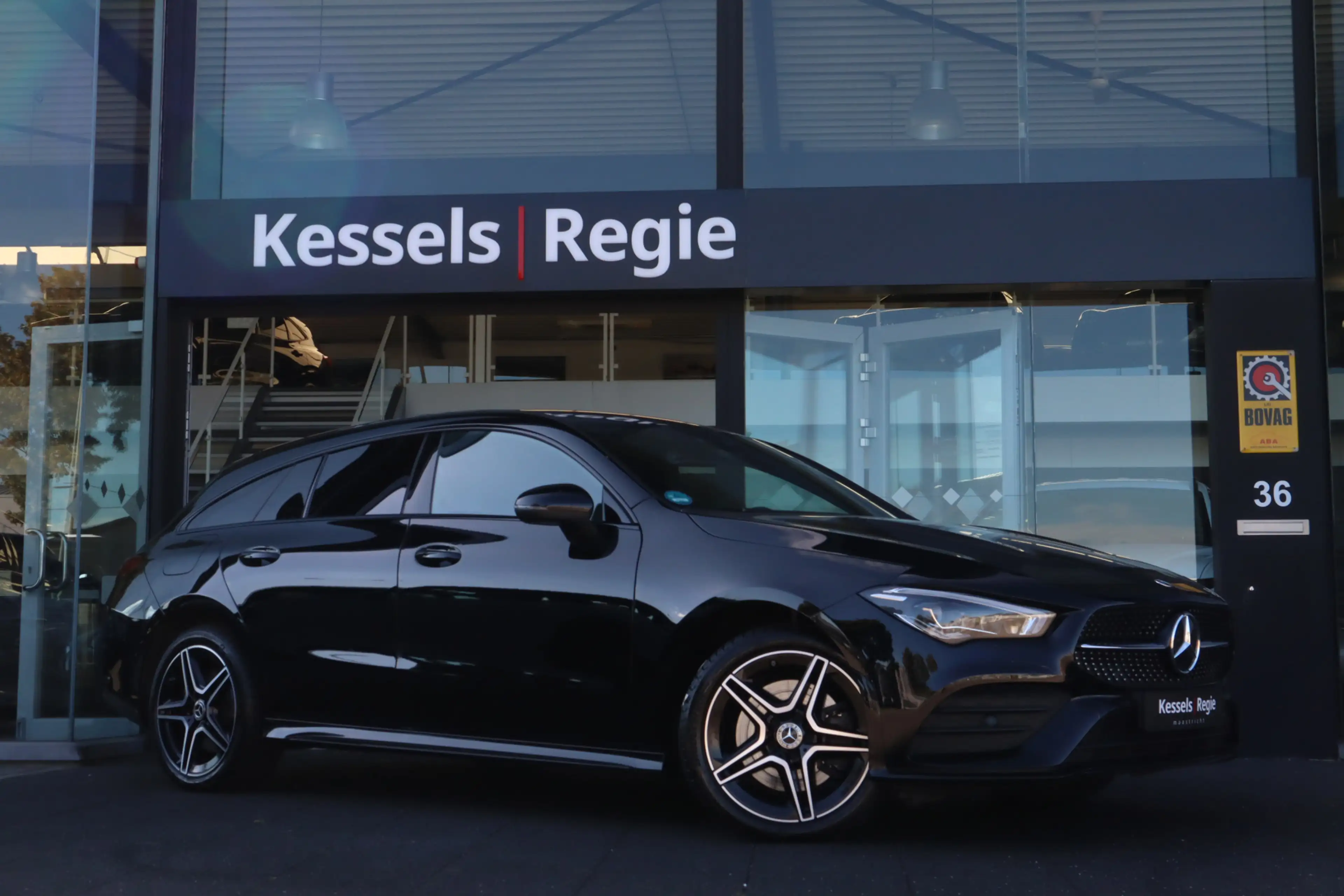 Mercedes-Benz CLA 250 Shooting Brake e AMG Night | Ambient | Multibeam | — photo 2