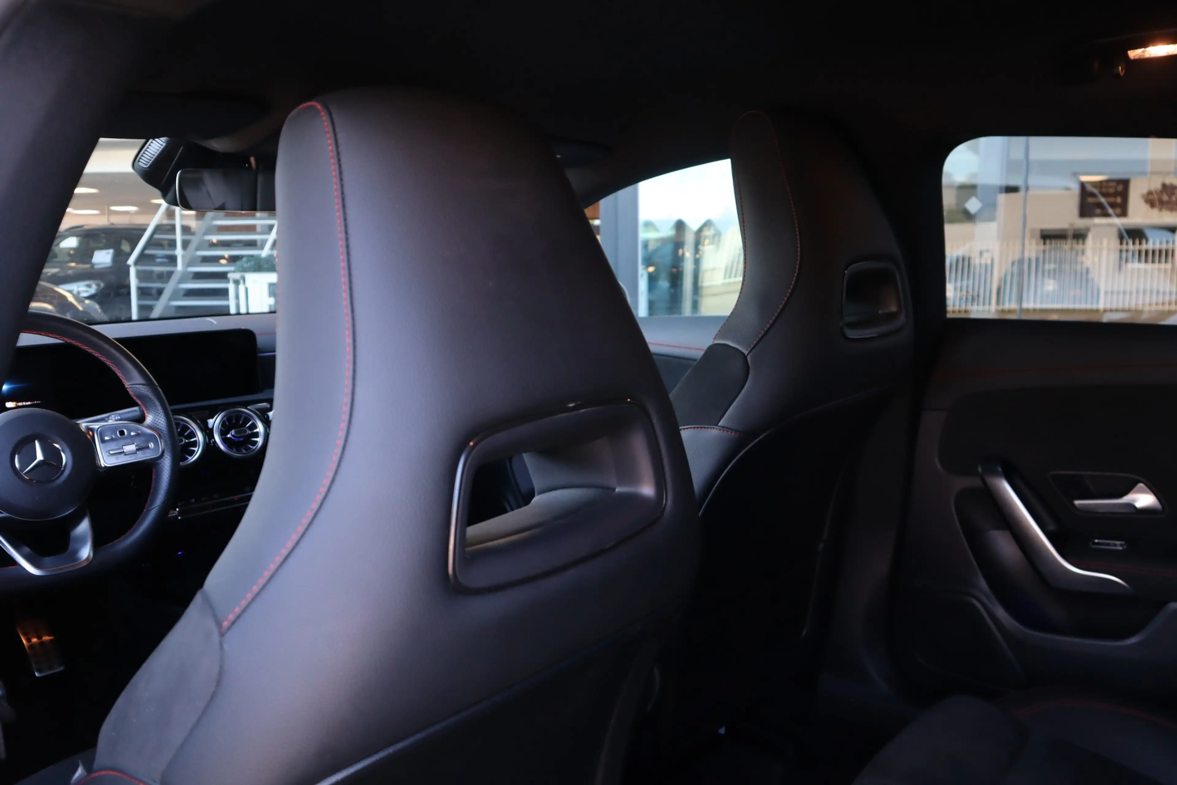 Mercedes-Benz CLA 250 Shooting Brake e AMG Night | Ambient | Multibeam | — photo 23