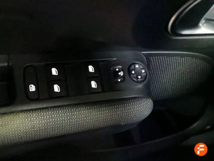 Citroën C3 Aircross PureTech S&S EAT6 SHINE PACK 2022, foto 18