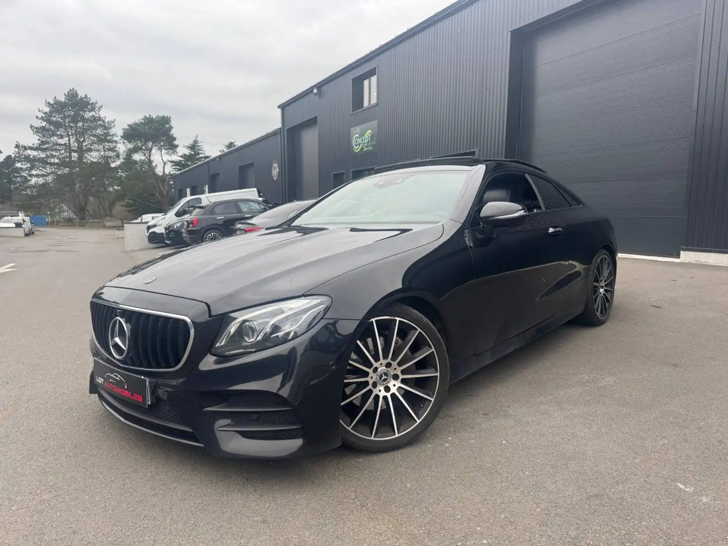 Mercedes-Benz E 220 (238) Coupé 220 d 2.0 d 16V 9G-TRONIC 194 cv Boîte Schwarz - 2