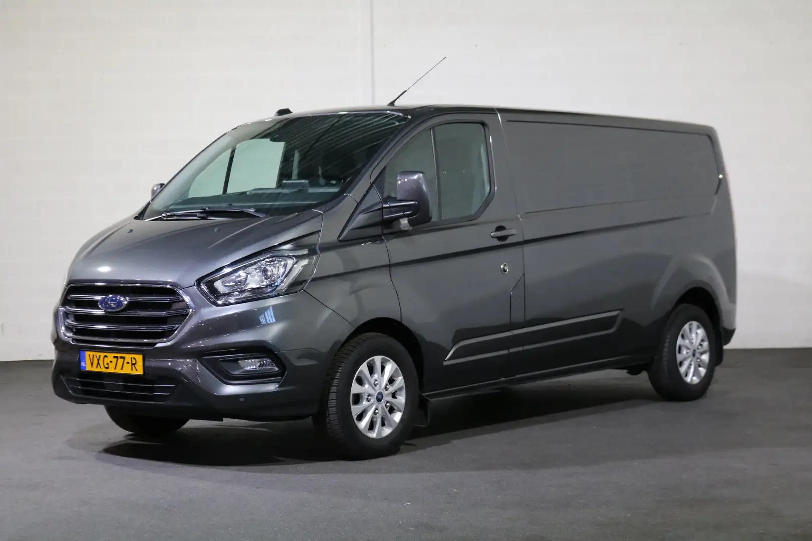 Ford Transit Custom 2.0 TDci 130pk L2 H1 Limited Gris - 1