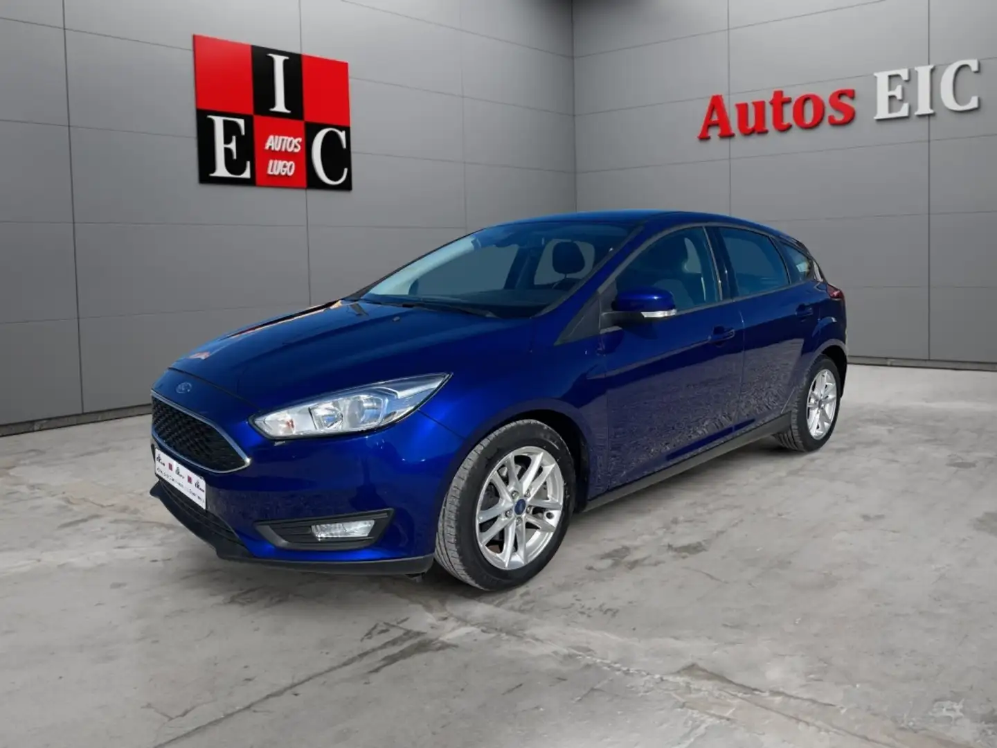Ford Focus 1.5TDCi Trend+ 120 Azul - 1