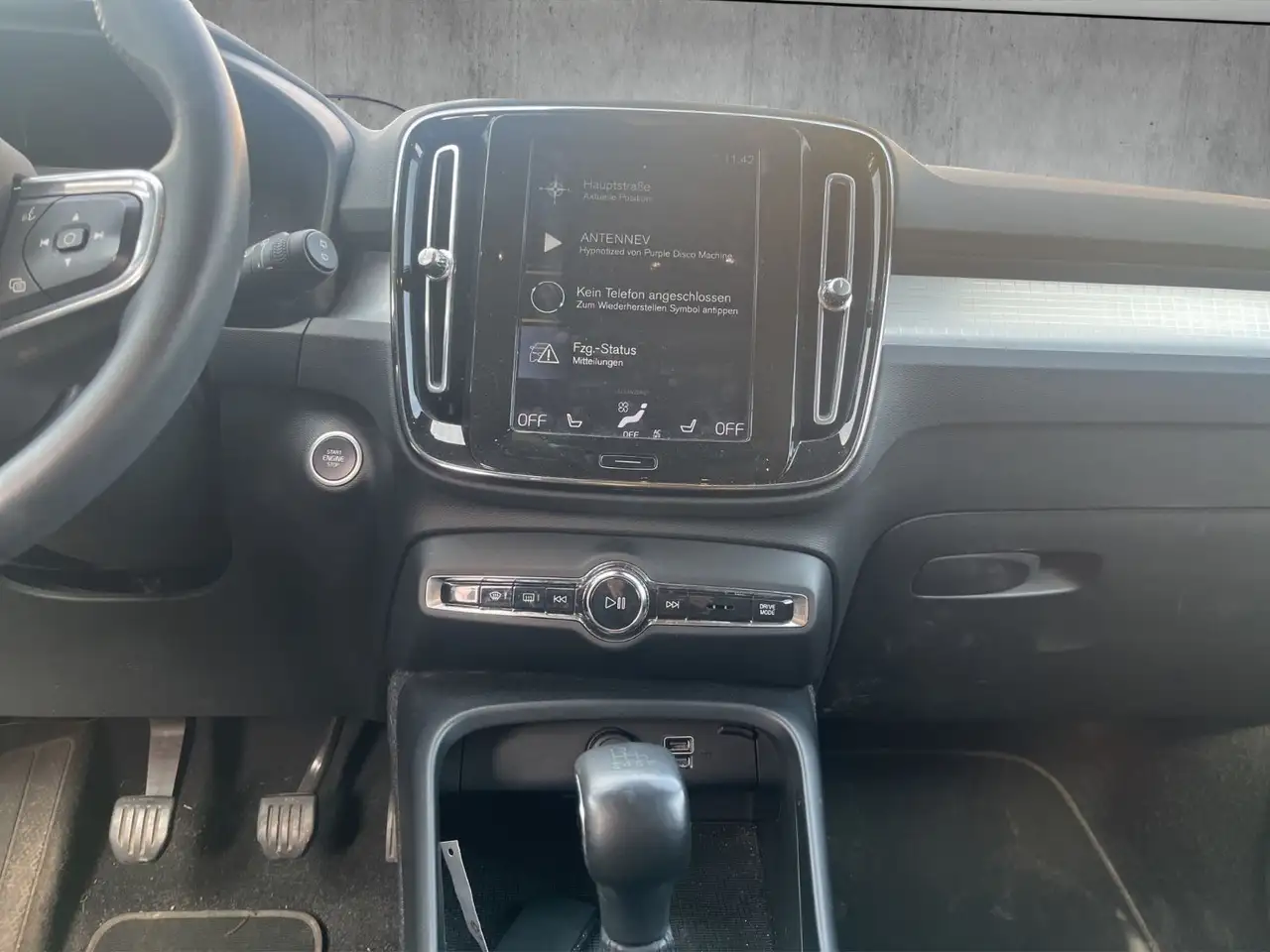 Volvo XC40 — photo 13 sur 19
