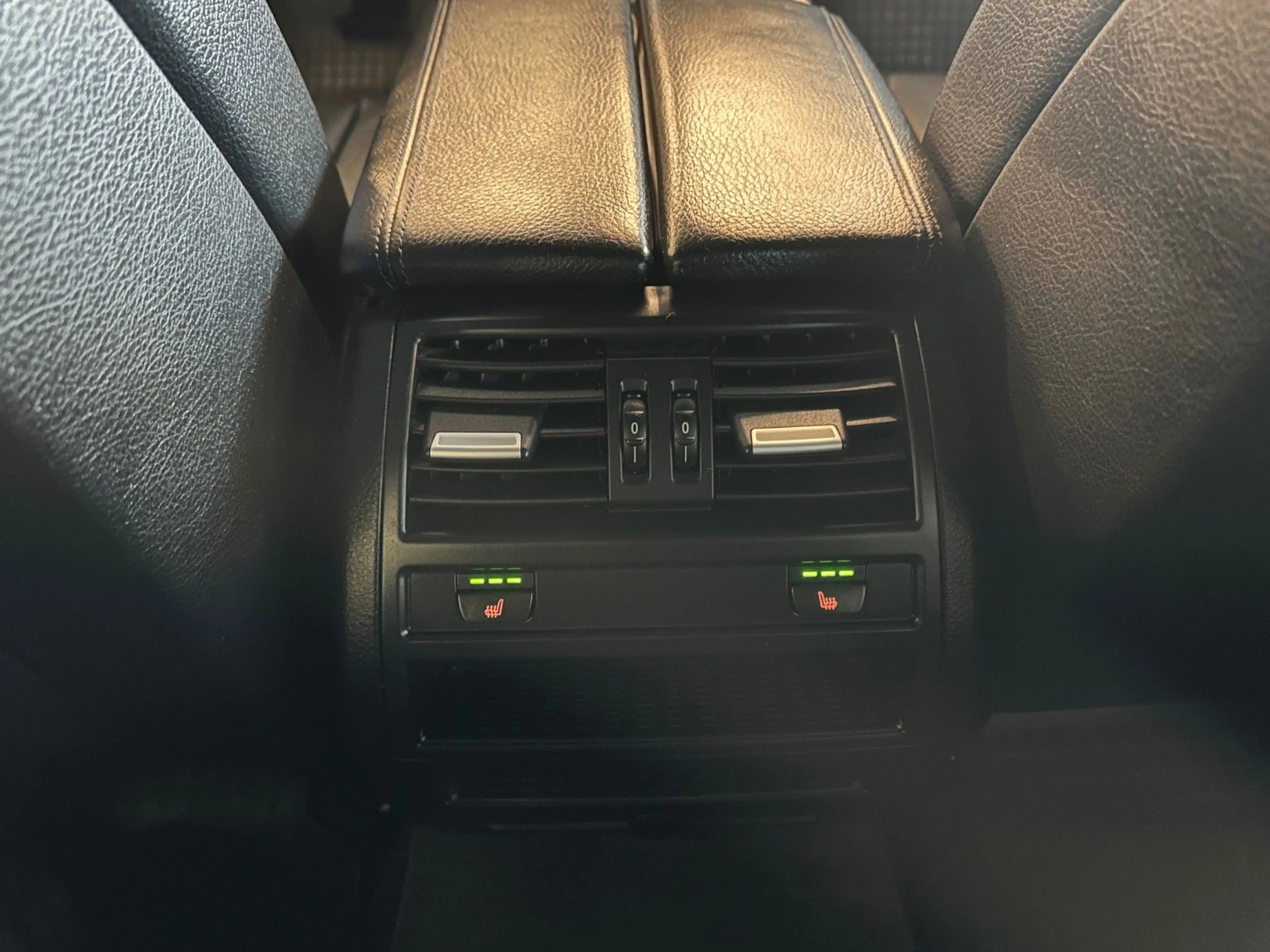 BMW 525 d *HeadUp*SoftClose*Navi*Xenon* — photo 7