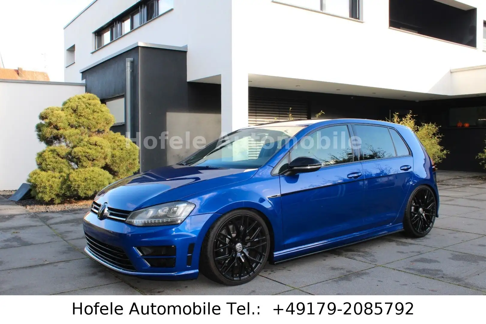 Volkswagen Golf VII R 4Motion**TEMPO/LEDER/NAVI/AMBIENTE** Blau - 1