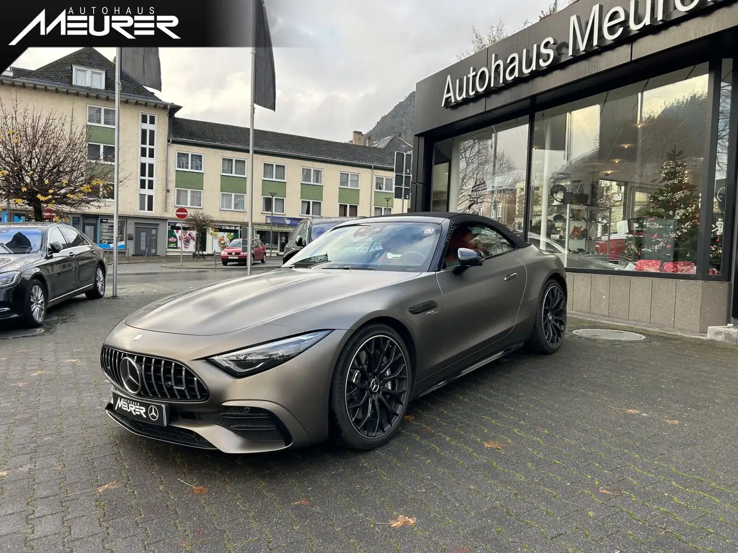 Mercedes-Benz SL 43 AMG SL 43 AMG Kundenauftrag/Night-P./Distr./Versieg. Gris - 2