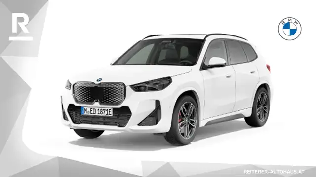 BMW Ix1 main image