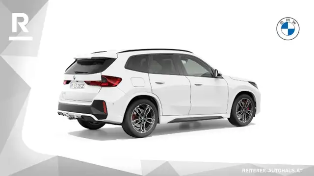 BMW Ix1 view 7