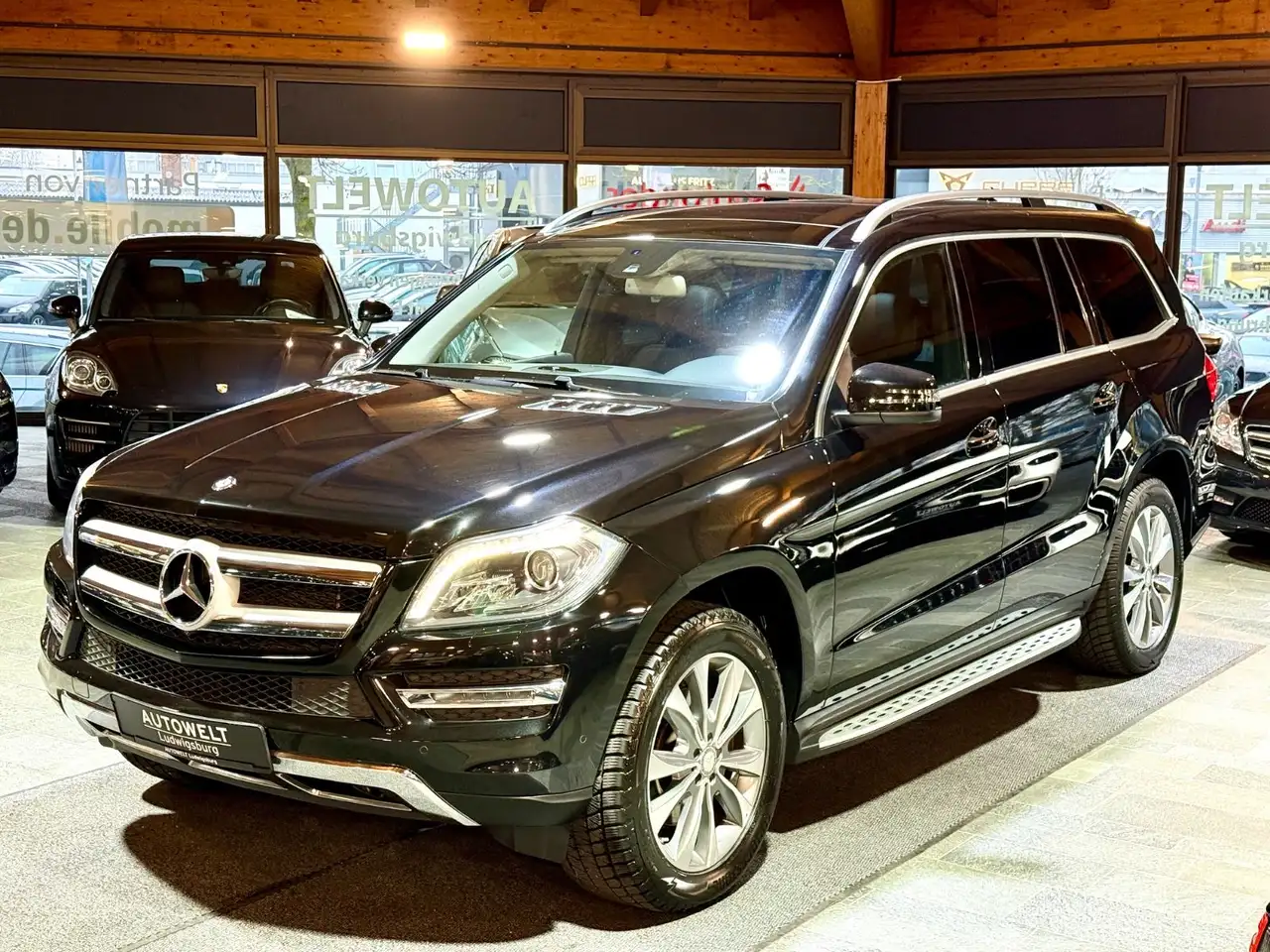 Mercedes-Benz GL 400