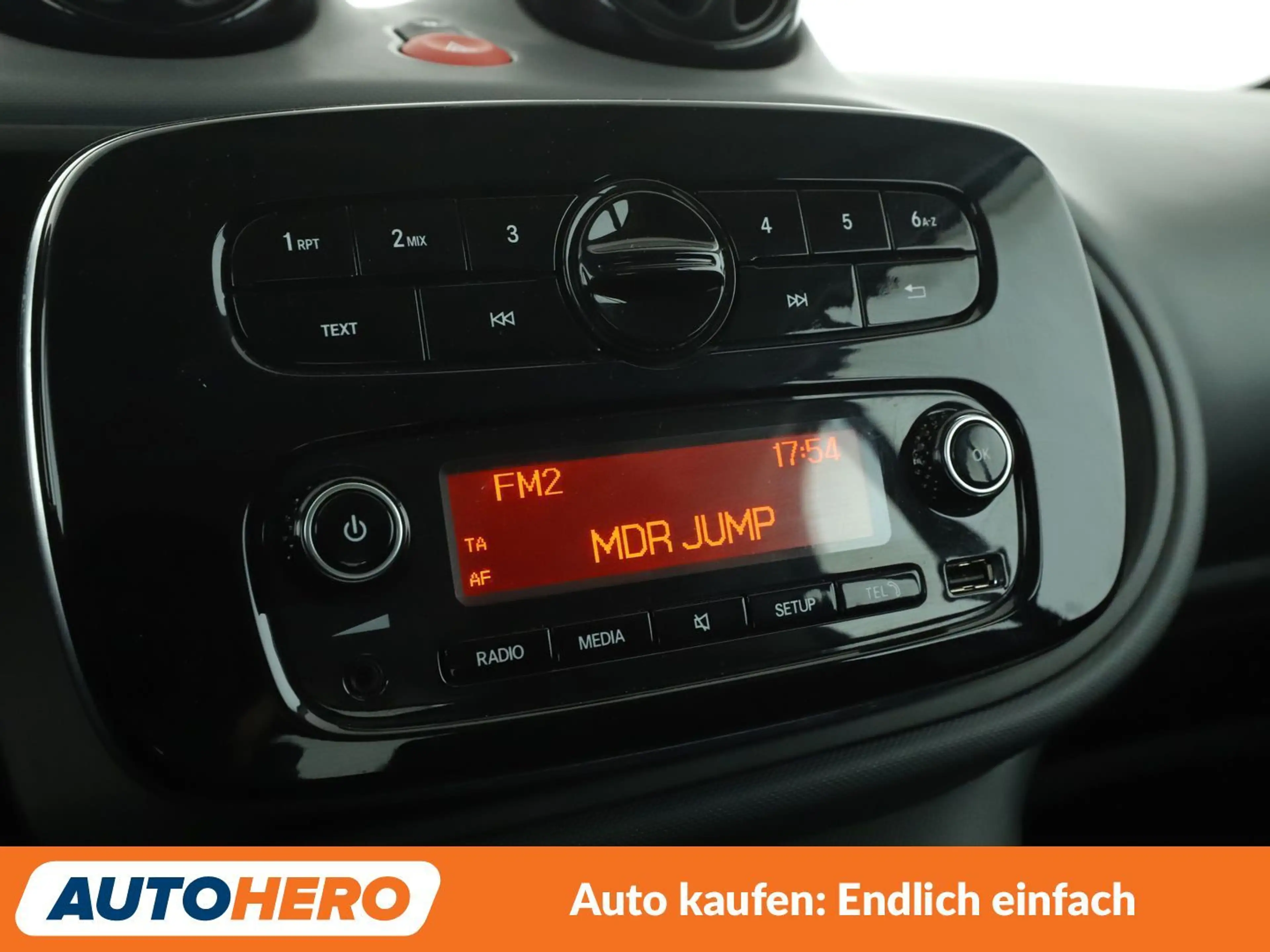 smart forTwo electric drive 60 kW Standard Aut.*TEMPO*LIMITER* — photo 15