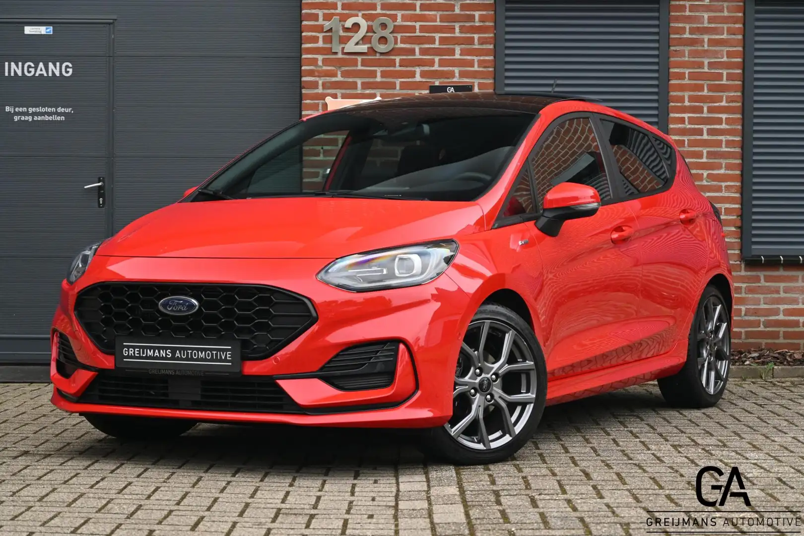 Ford Fiesta 1.0 EcoBoost Hybrid ST-Line X|PANORAMADAK|VOLL Rood - 1
