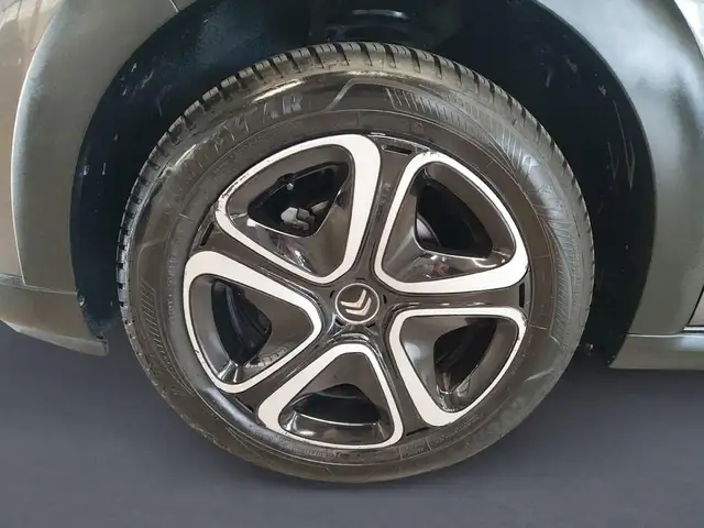 Citroen C3 view 9
