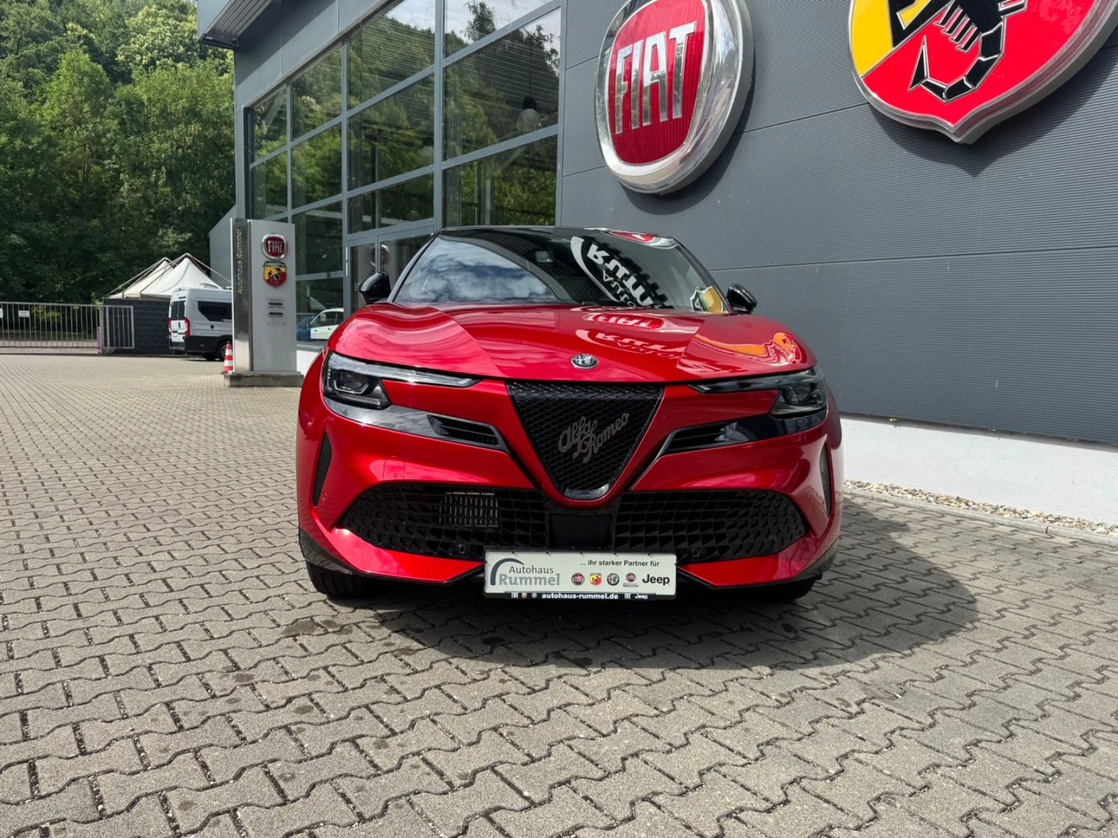 Alfa Romeo Junior Ibrida 1.2 VGT 48V-Hybrid 107 kW Ti