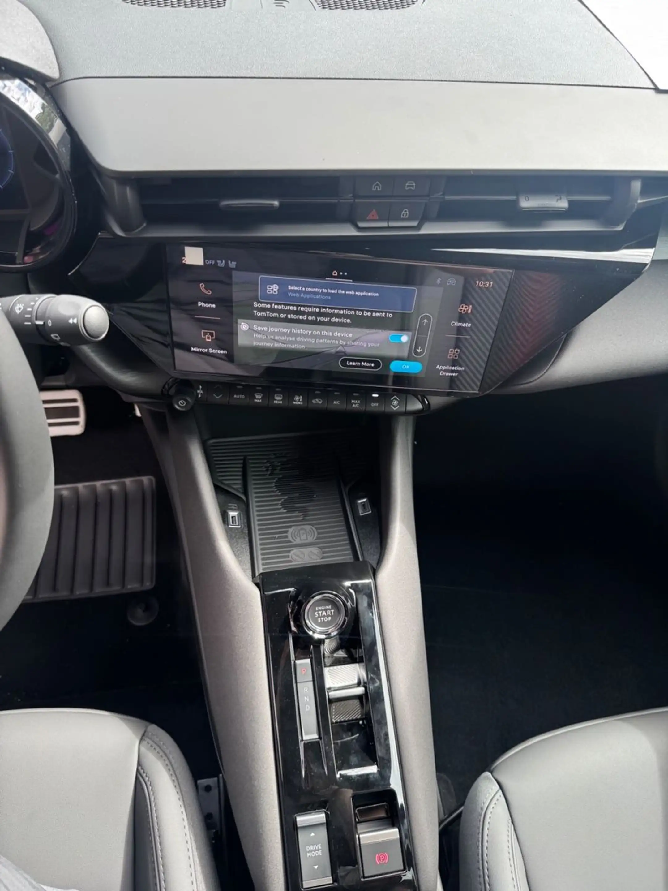 Alfa Romeo Junior Ibrida 1.2 VGT 48V-Hybrid 107 kW Ti — photo 15