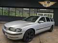 Volvo V70 Kombi 2.4 Silver Edition AHK/NAVI/TEILLEDER Silber - thumbnail 1