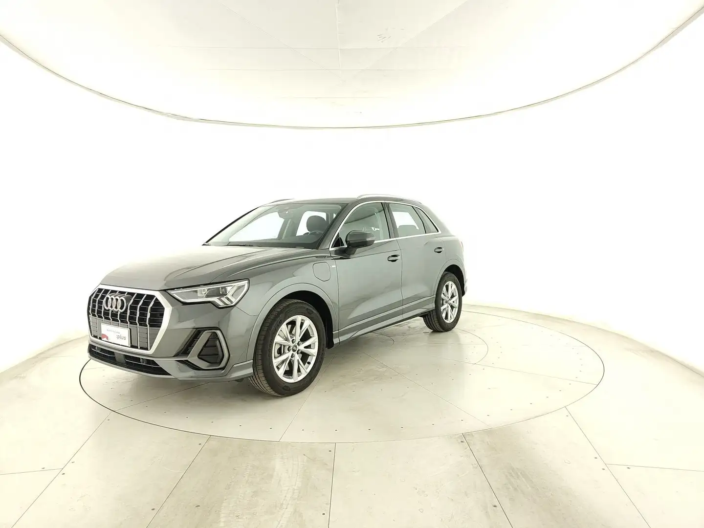 Audi Q3 45 TFSI e S tronic S line edition - LED+COMFORT Grigio - 1