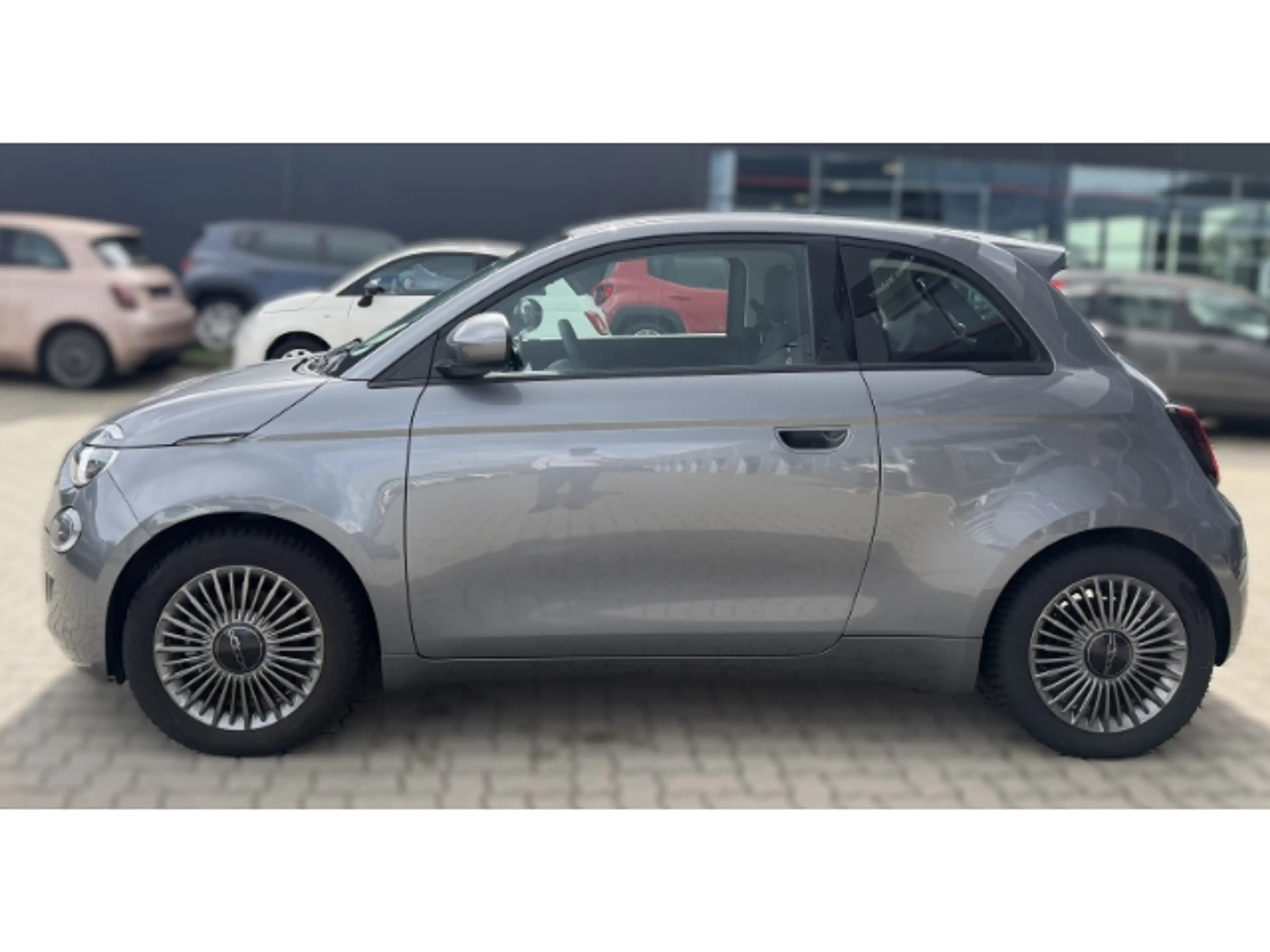 Fiat 500e Icon *Sitzheizung *Apple Car Play *Tempomat — photo 4