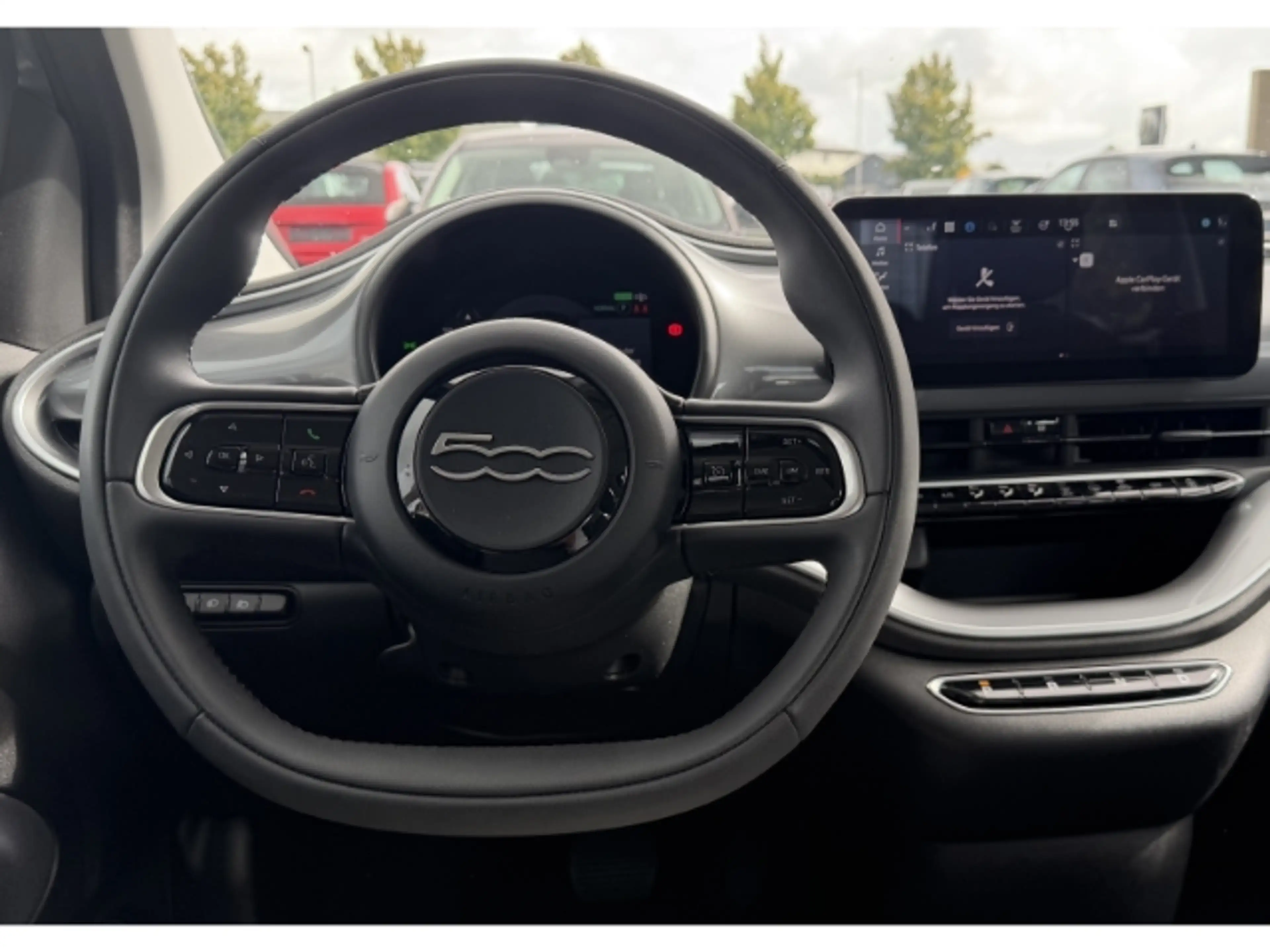Fiat 500e Icon *Sitzheizung *Apple Car Play *Tempomat — photo 13