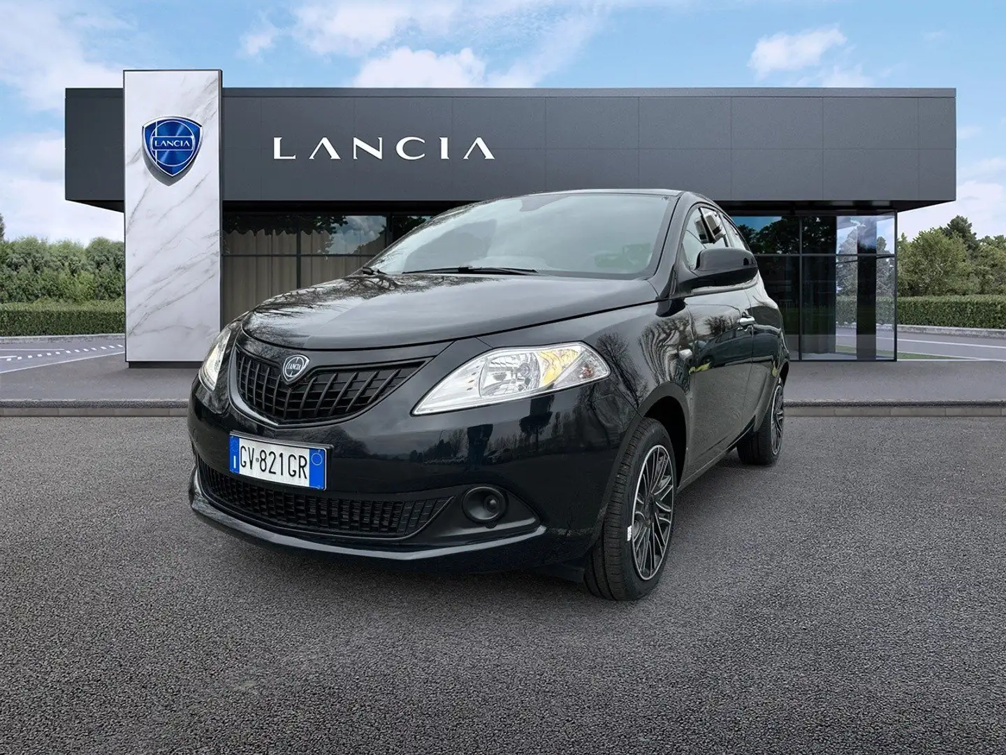 Lancia Ypsilon 1.0 FireFly 70cv Hybrid Oro Nero - 1