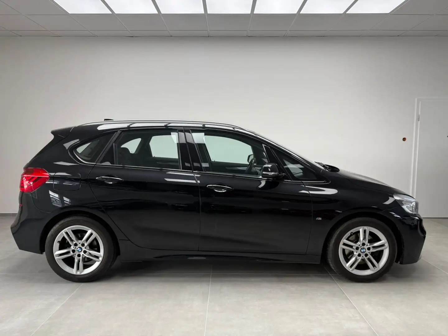 BMW 218 i Active Tourer / Shadow Line / 2x M-PAKET Noir - 2