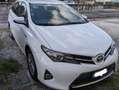 Toyota Auris Touring Sport 1.8 hybrid Active eco Blanc - thumbnail 1