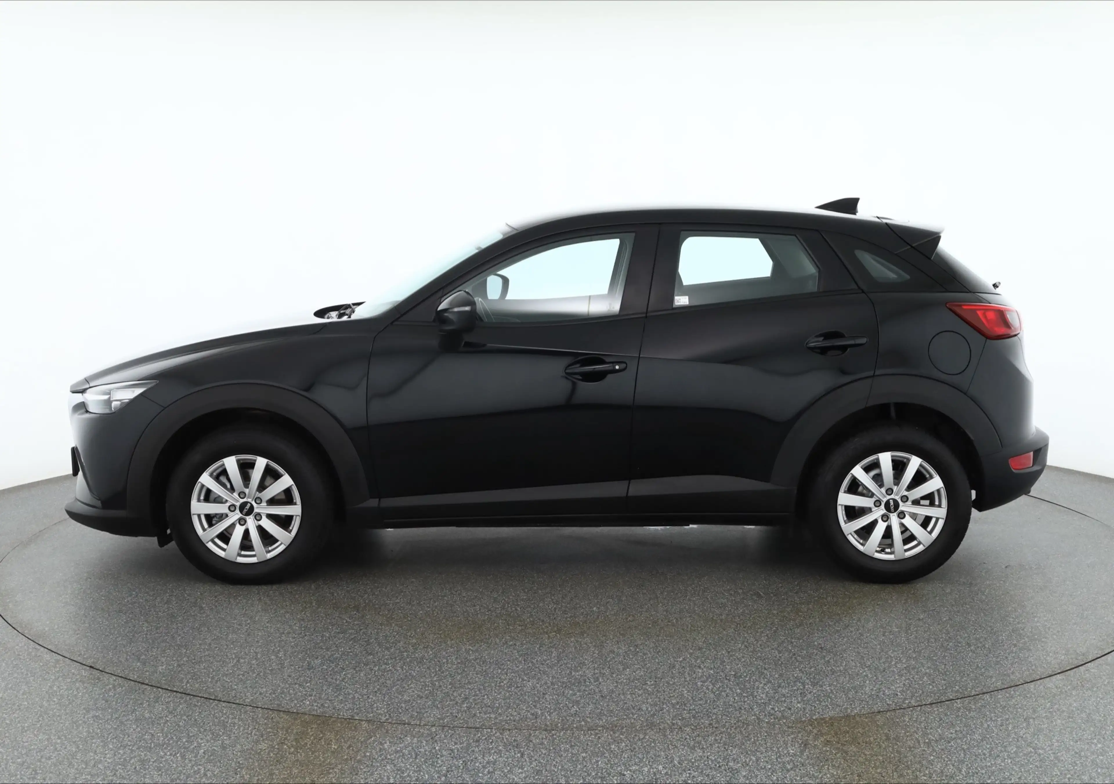 Mazda CX-3 2.0 Prime-Line Android Apple Klima USB — photo 2