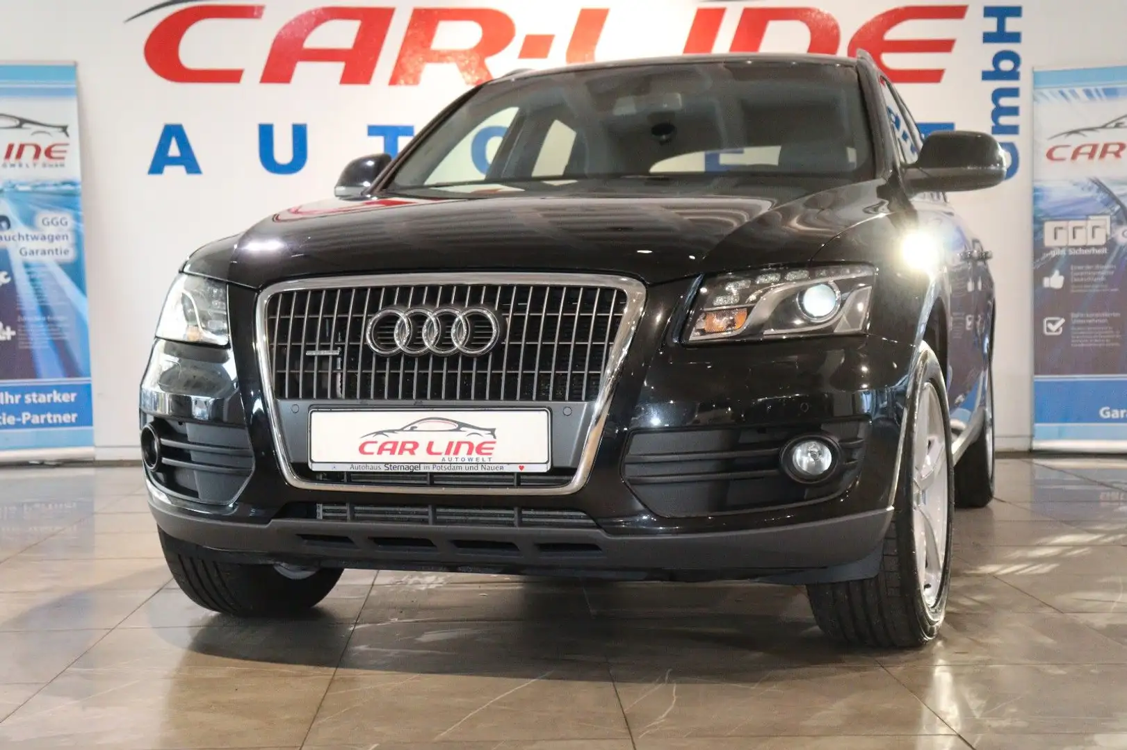 Audi Q5 2.0 TFSI quattro *S-line Plus* Automatik* Schwarz - 1