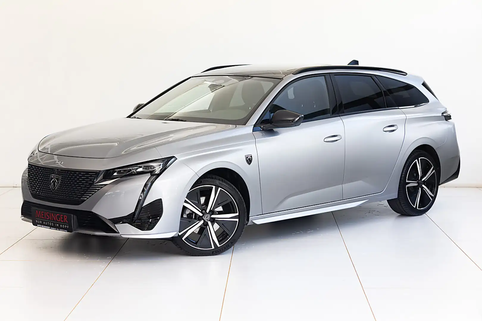 Peugeot 308 SW Hybrid 145 e-DSC6 GT Grau - 1