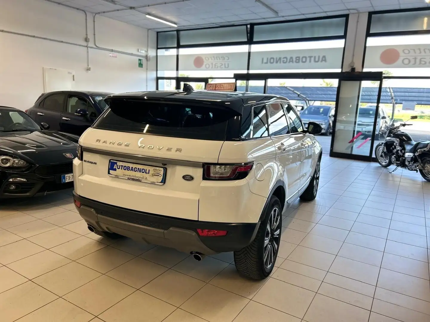 Land Rover Range Rover Evoque SE 2.0 eD4 5p. Blanc - 2