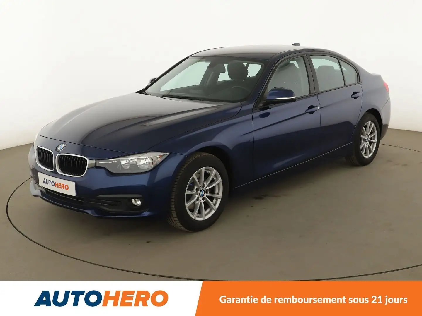BMW 316 316d Lounge Bleu - 1