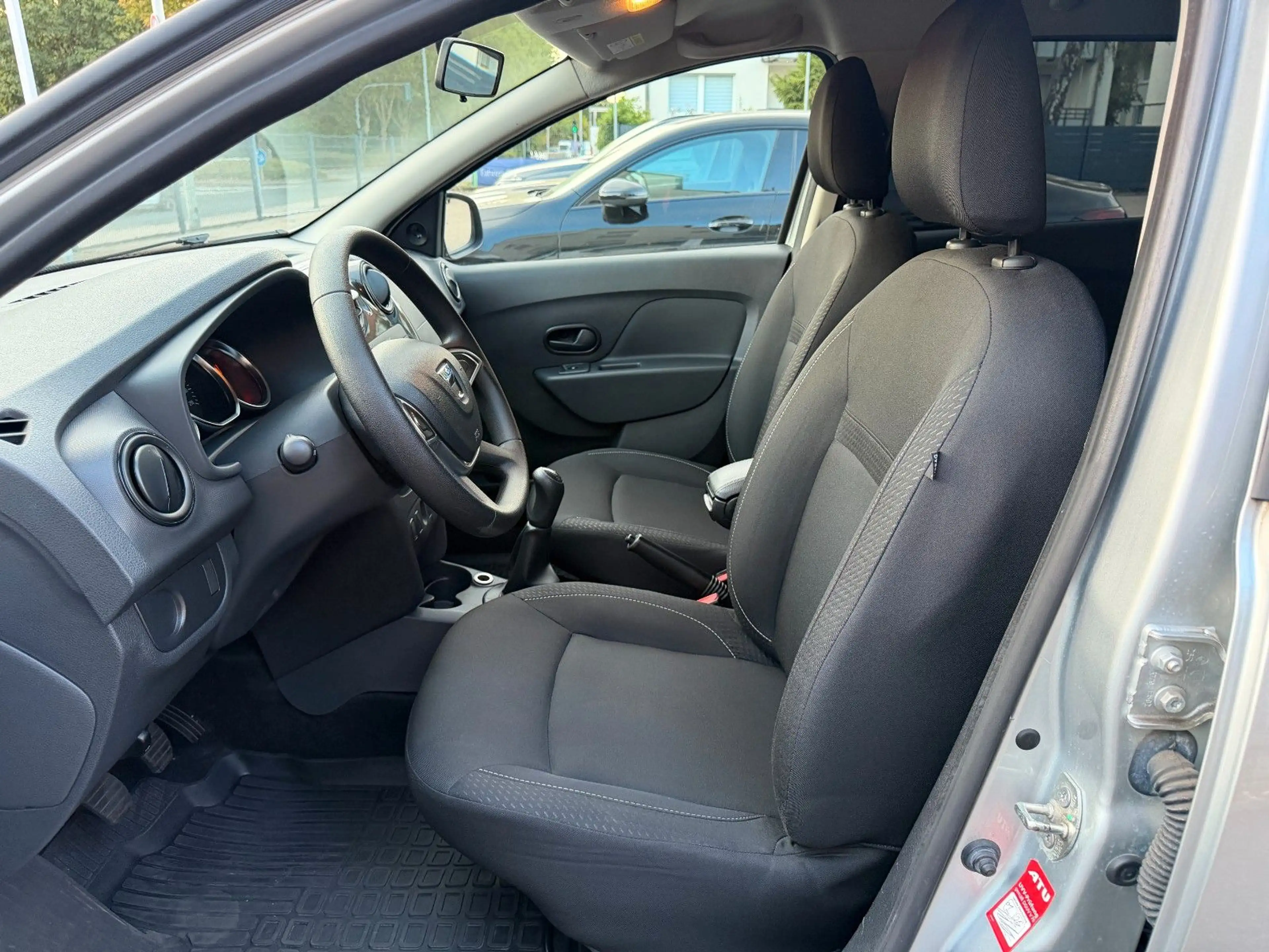 Dacia Logan MCV SCe 75 Comfort Klima/Bluetooth/1 Hand — photo 10